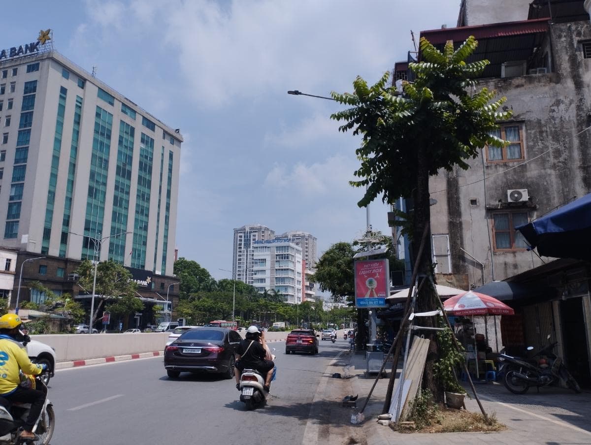 Nhà đất mặt phố Đống Đa, Hà Nội - 56m² giá 32 tỷ