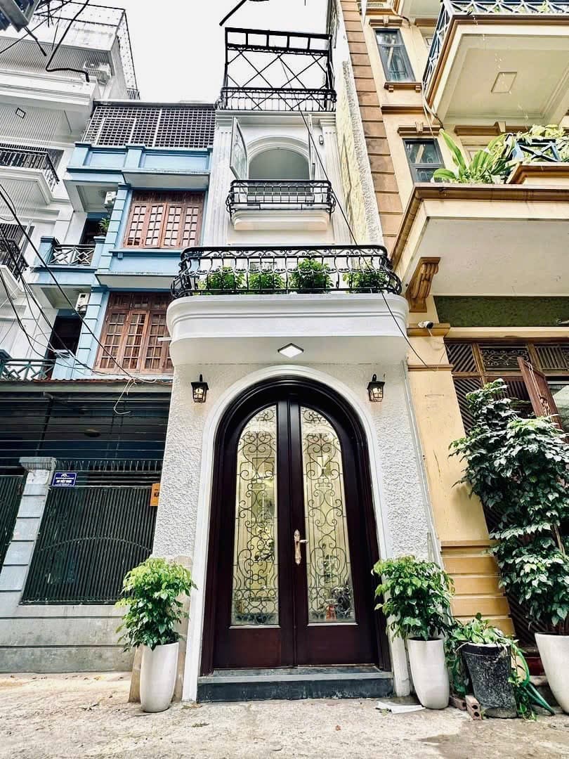 Nhà đất mặt phố, Hoàng Mai, Hà Nội - 50m² giá 12 tỷ