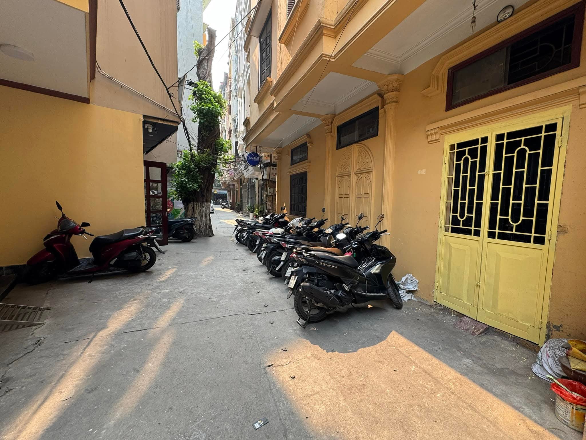Nhà đất mặt phố, Ba Đình, Hà Nội - 79m² giá 25 tỷ
