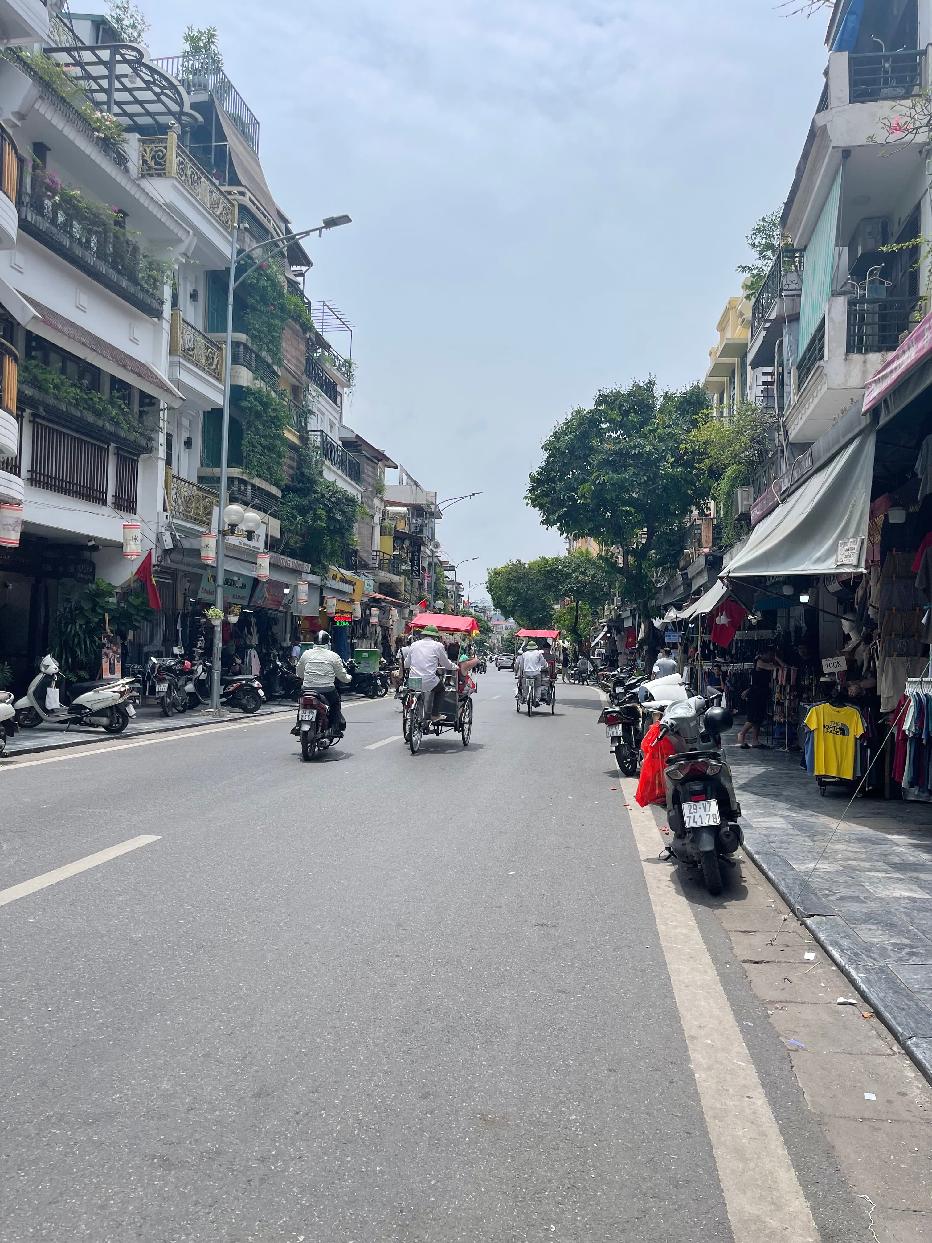 Nhà đất mặt phố, Hoàn Kiếm, Hà Nội - 22.5m² giá 29.25 tỷ