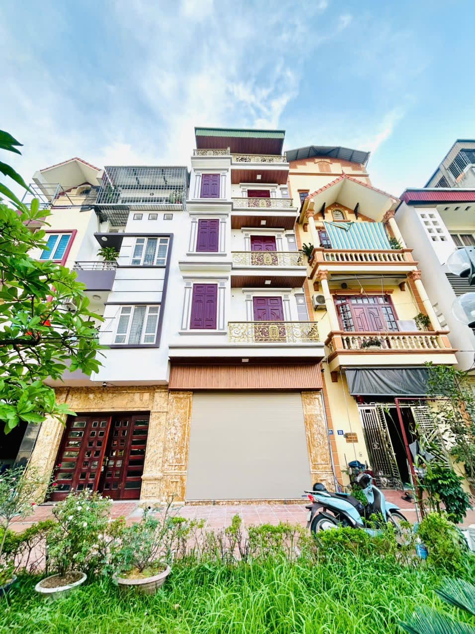 Nhà đất mặt phố, Hoàng Mai, Hà Nội - 63.5m² giá 24.2 tỷ