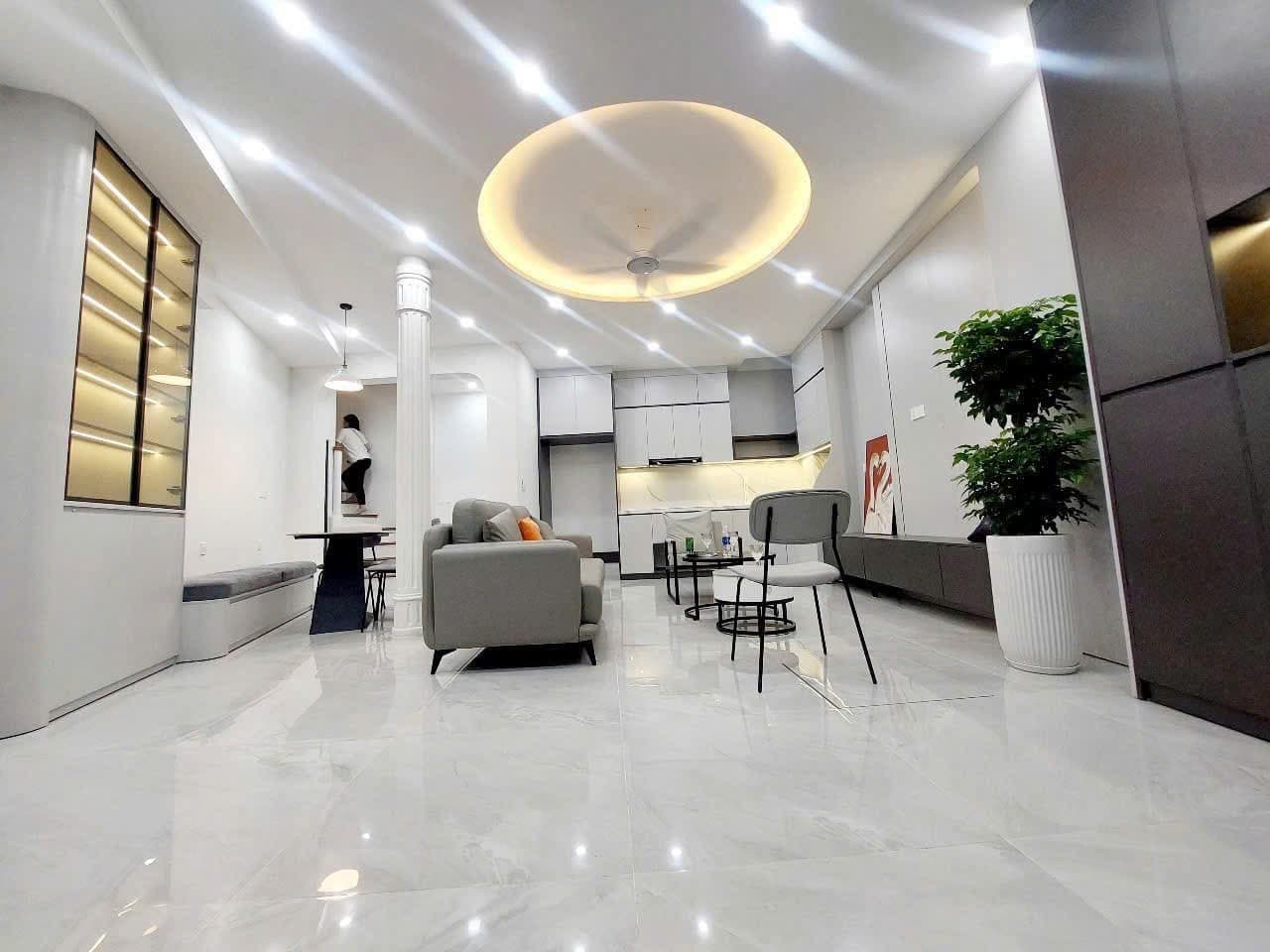 Nhà đất mặt phố, Nam Từ Liêm, Hà Nội - 46m² giá 9.5 tỷ