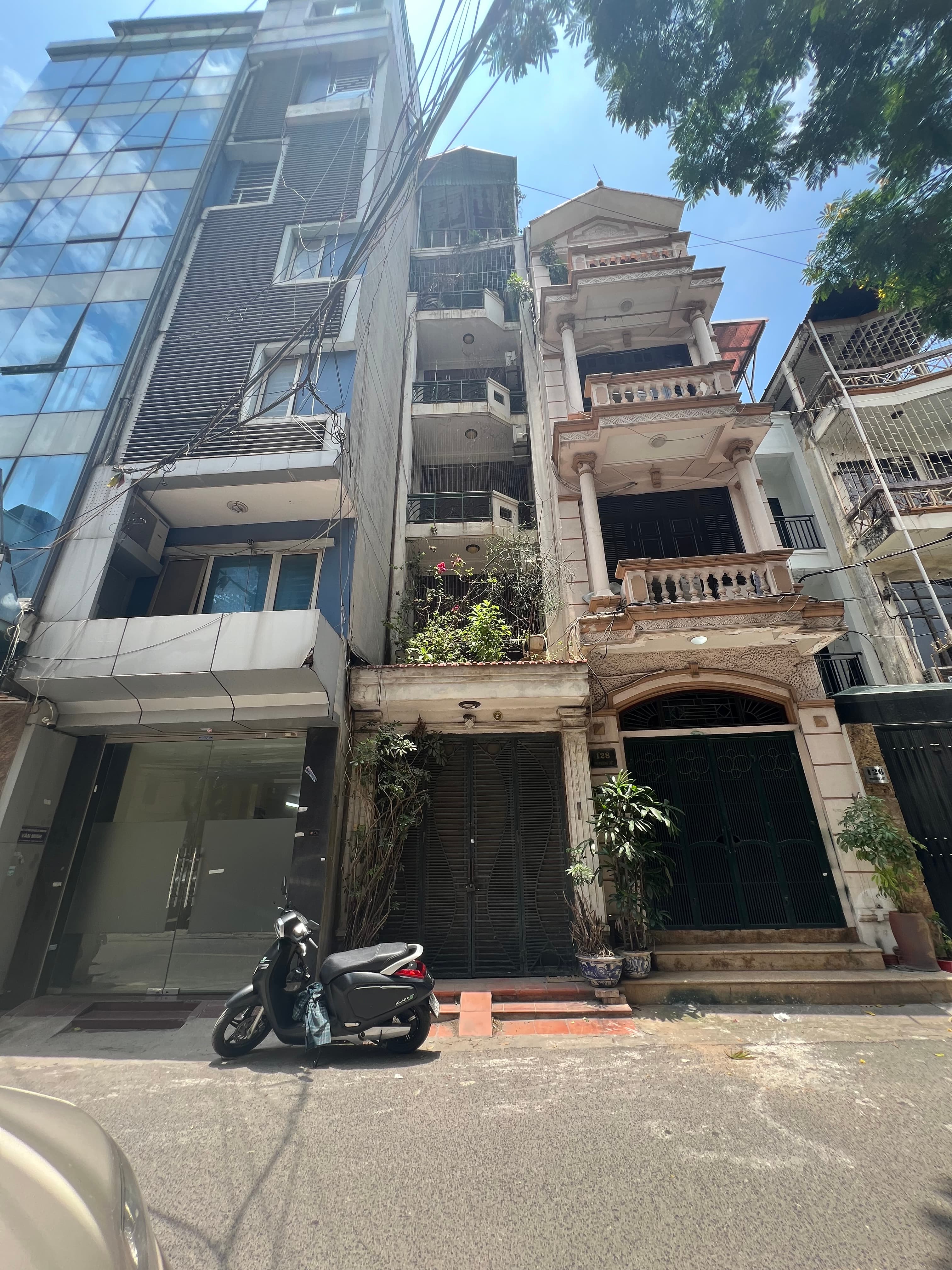 Nhà đất mặt phố, Thanh Xuân, Hà Nội - 66m² giá 21.5 tỷ
