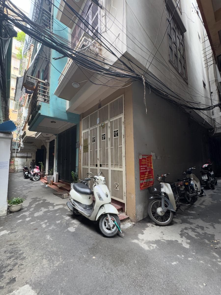 Nhà đất mặt phố, Đống Đa, Hà Nội - 27m² giá 9.3 tỷ