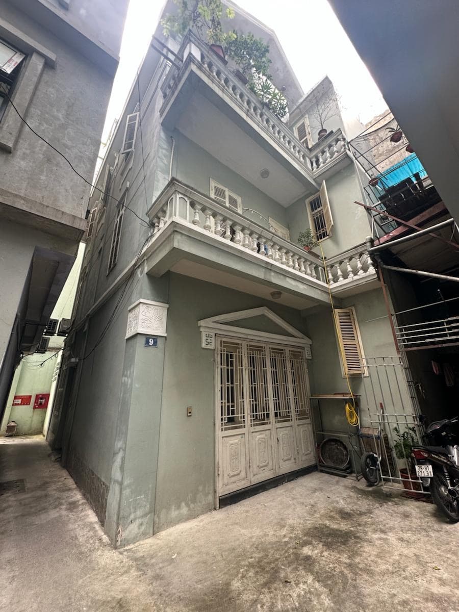 Nhà đất mặt phố, Đống Đa, Hà Nội - 32m² giá 11 tỷ