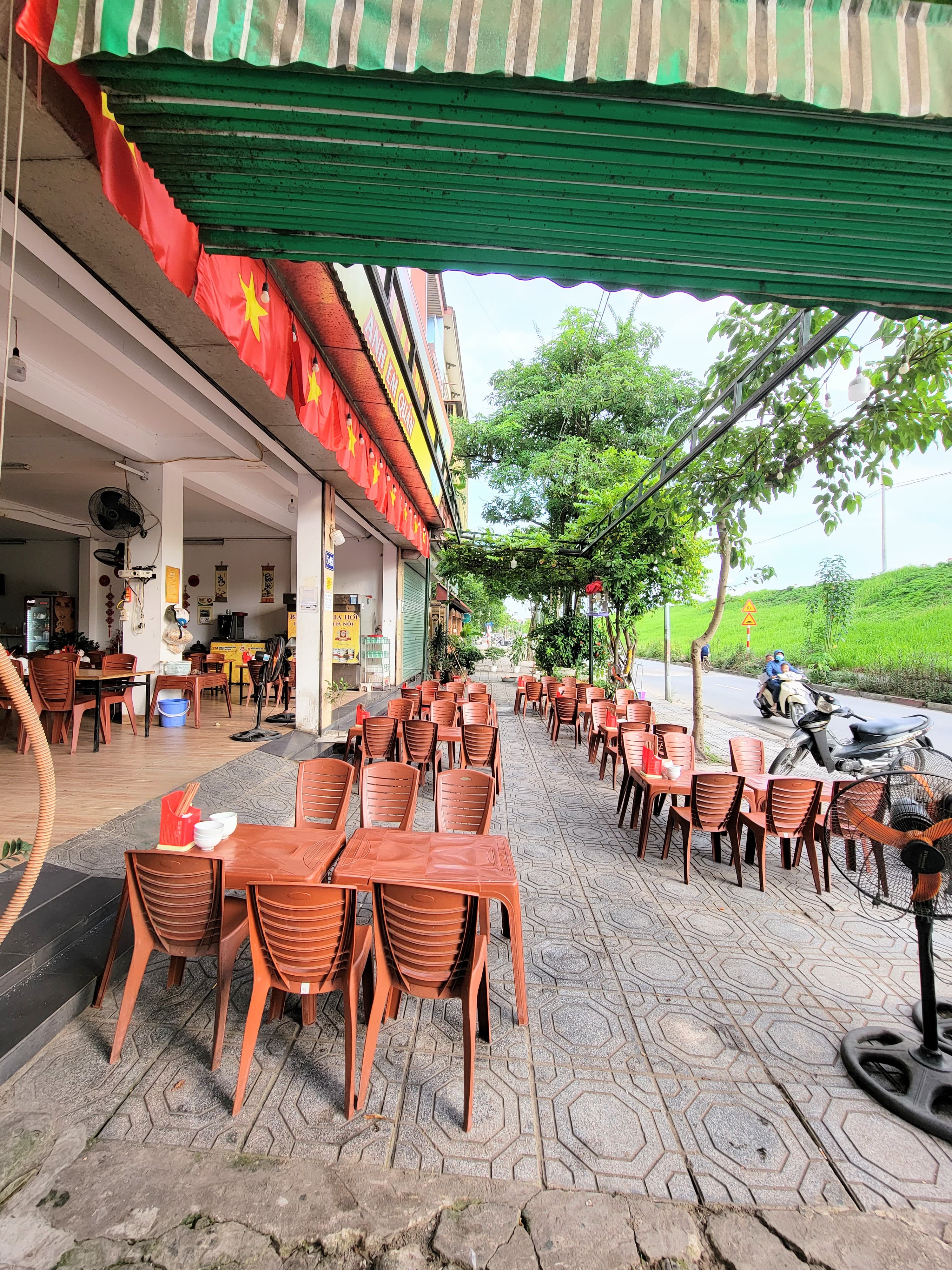Nhà đất mặt phố, Long Biên, Hà Nội - 75m² giá 22.57 tỷ