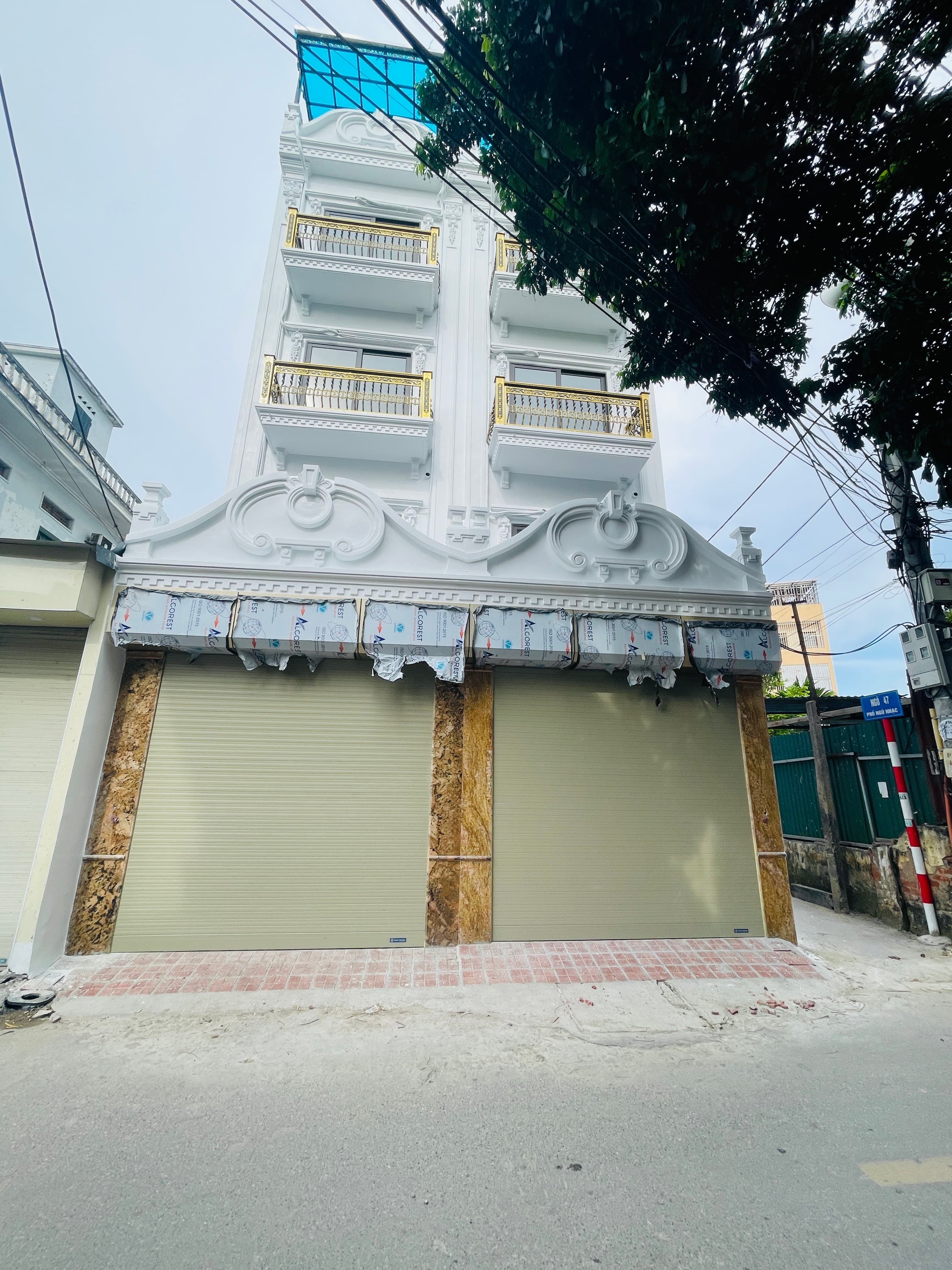 Nhà đất mặt phố, Hoàng Mai, Hà Nội - 54m² giá 16 tỷ