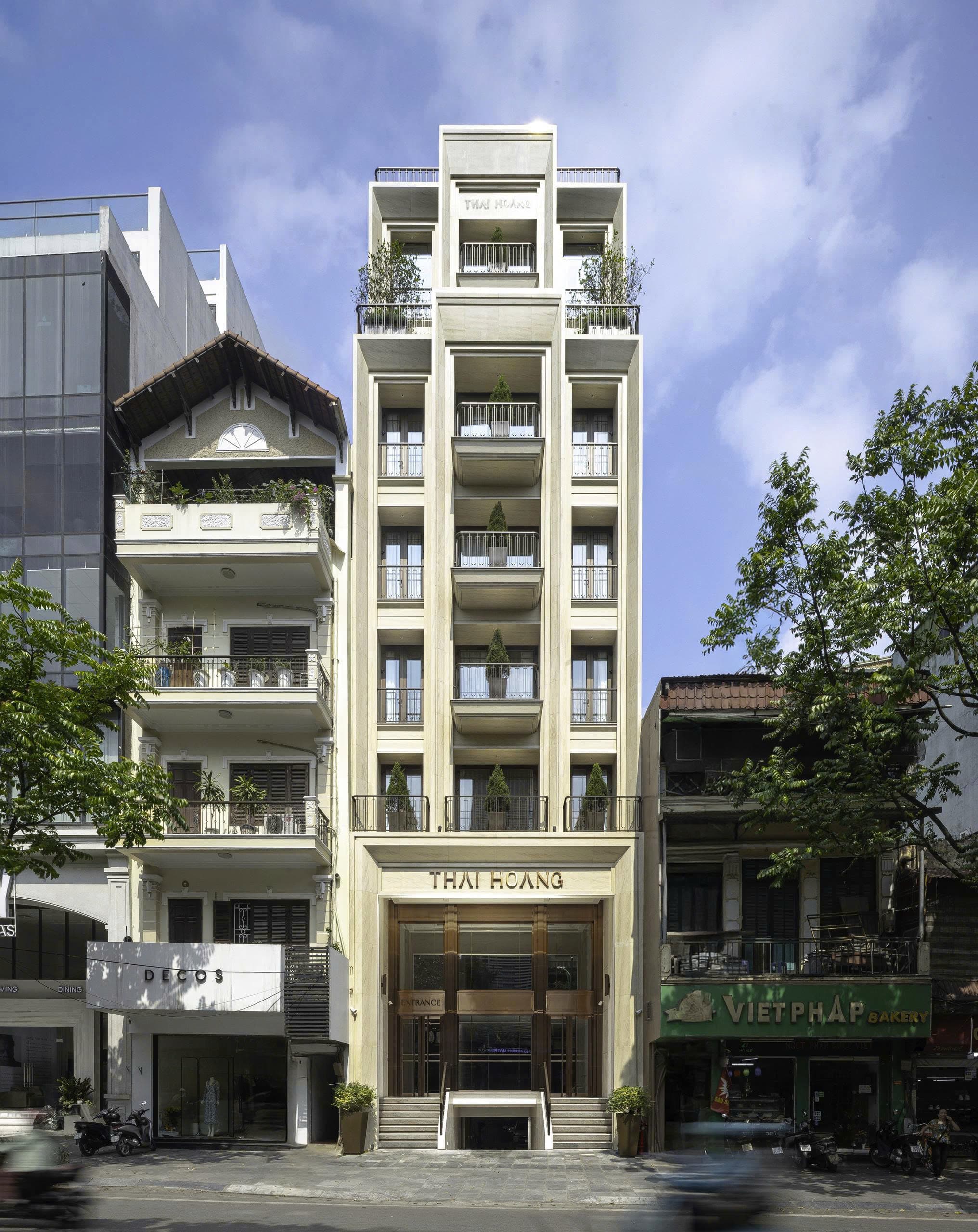 Nhà đất mặt phố, Hoàn Kiếm, Hà Nội - 293.3m² giá 735 tỷ
