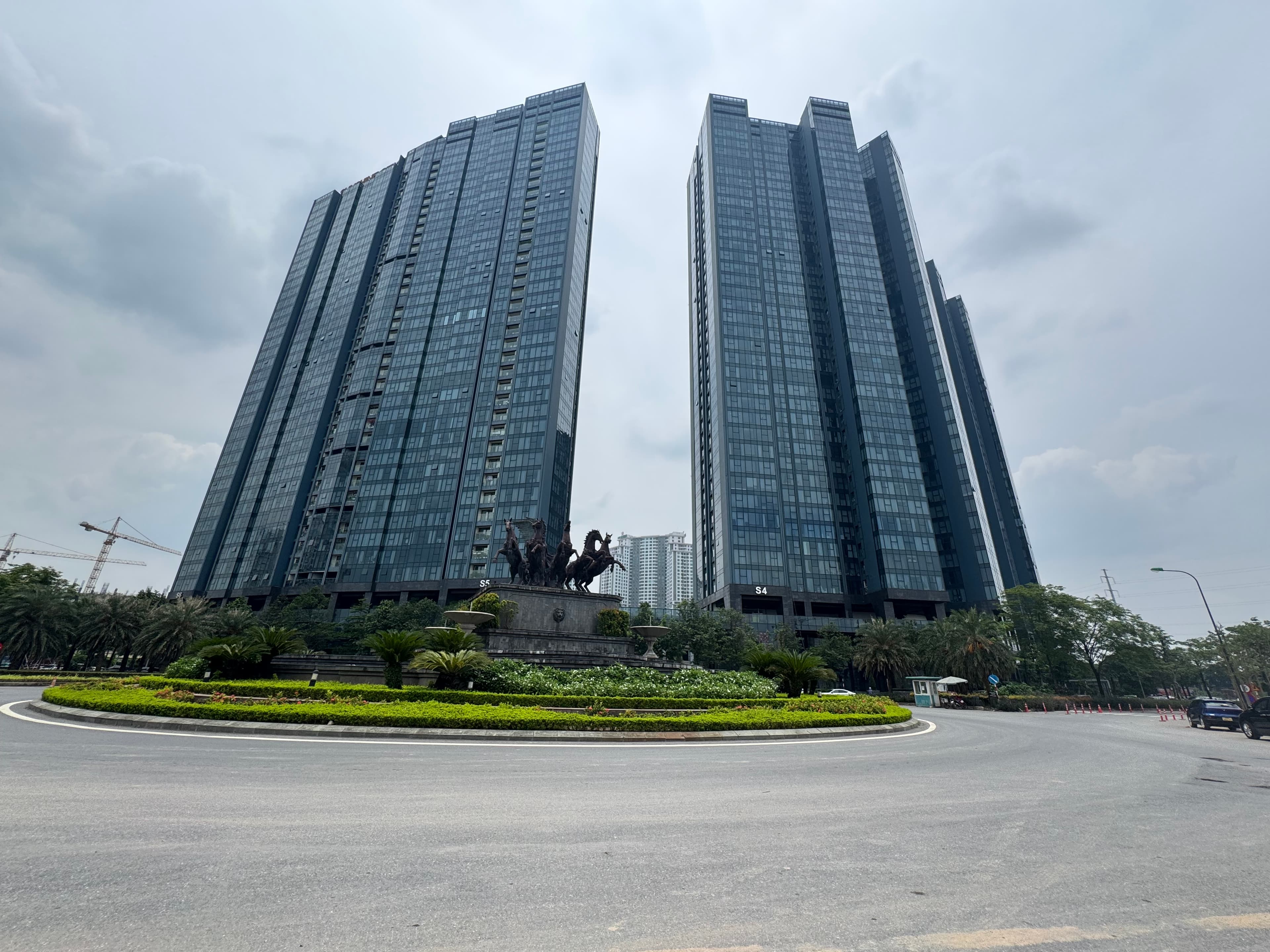 Căn hộ Sunshine City -, - 104m² giá 11.2 tỷ