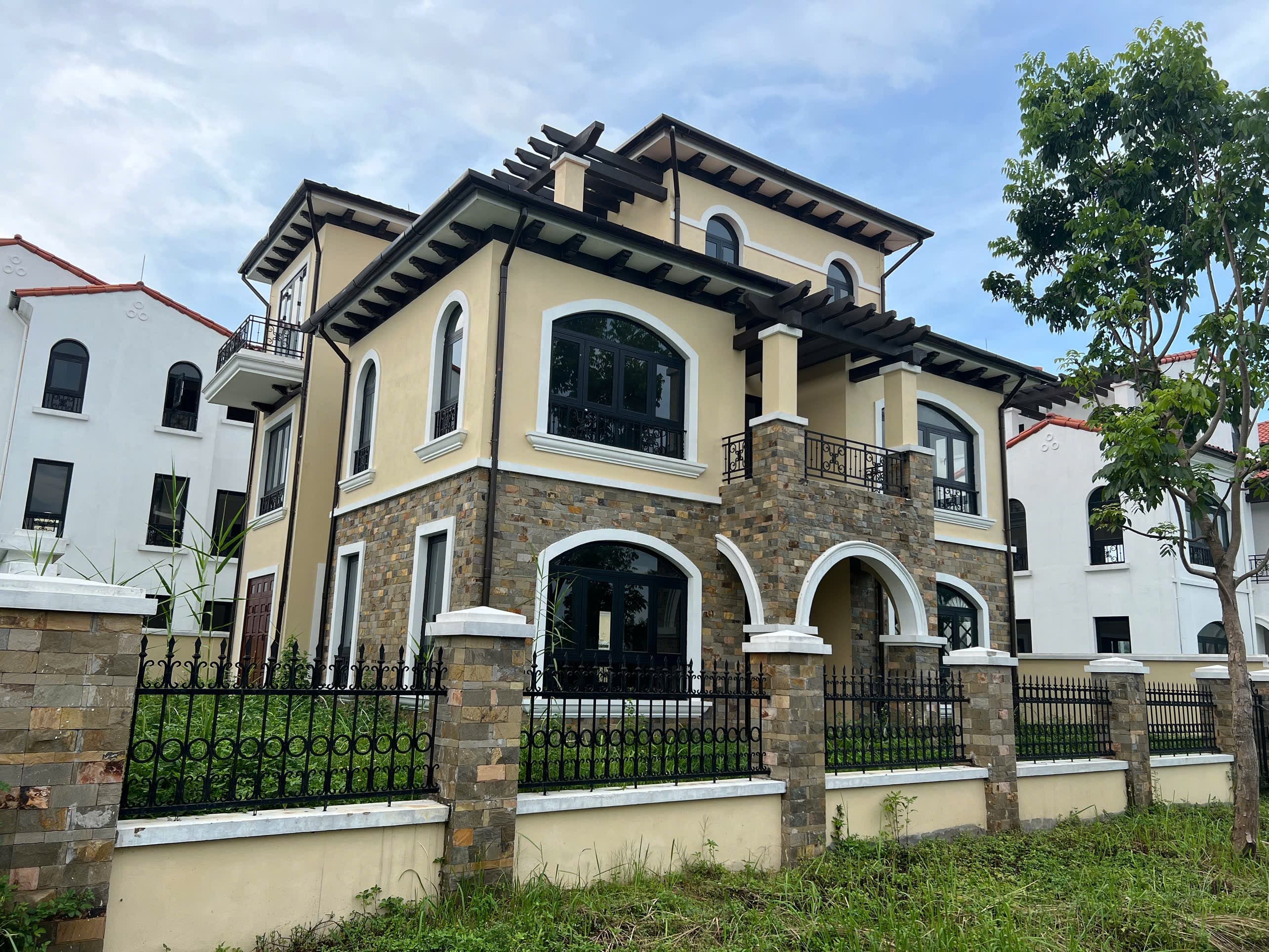 Nhà đất mặt phố, Hoài Đức, Hà Nội - 413m² giá 83 tỷ
