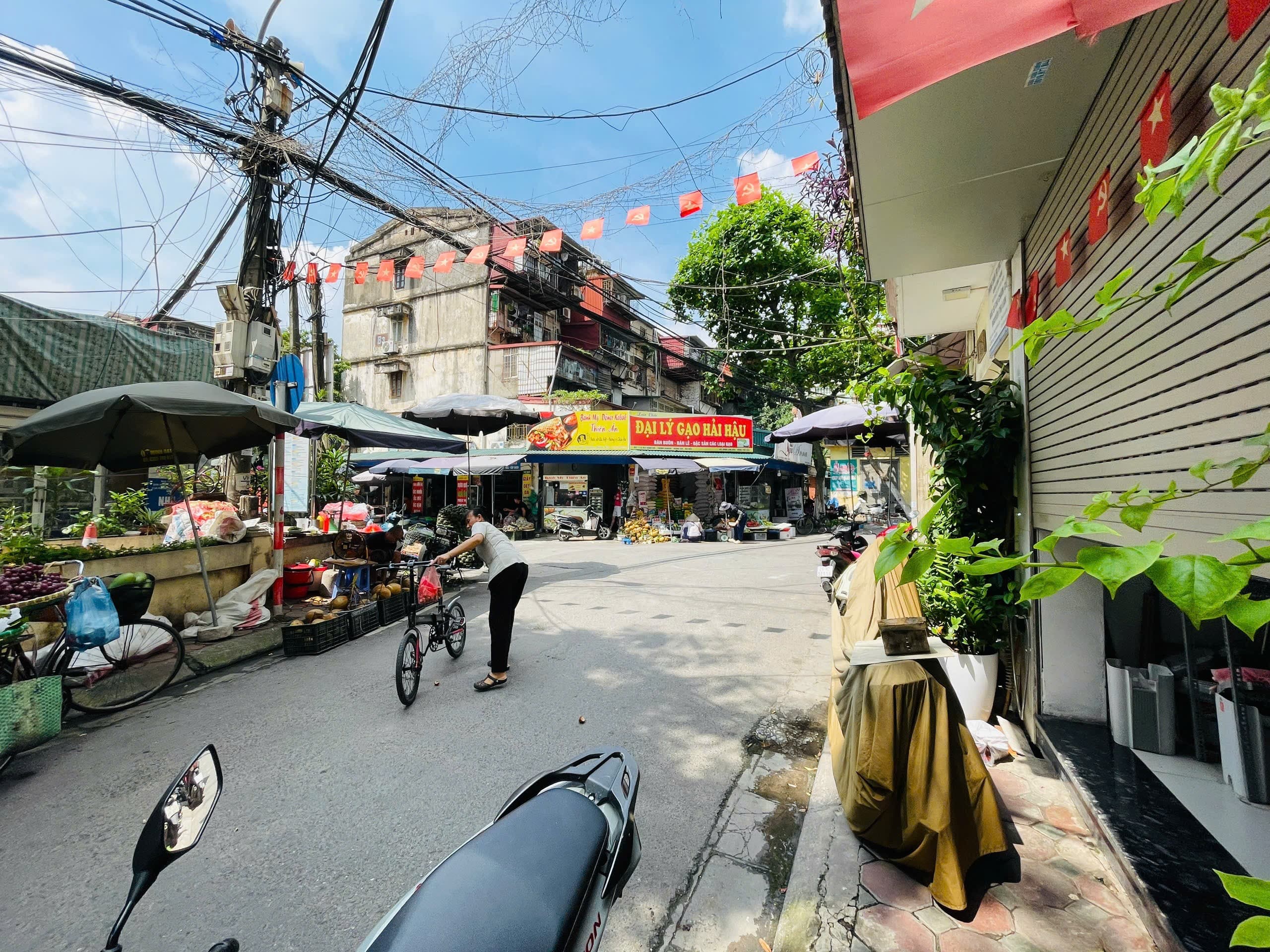 Nhà đất mặt phố, Đống Đa, Hà Nội - 40m² giá 14.3 tỷ