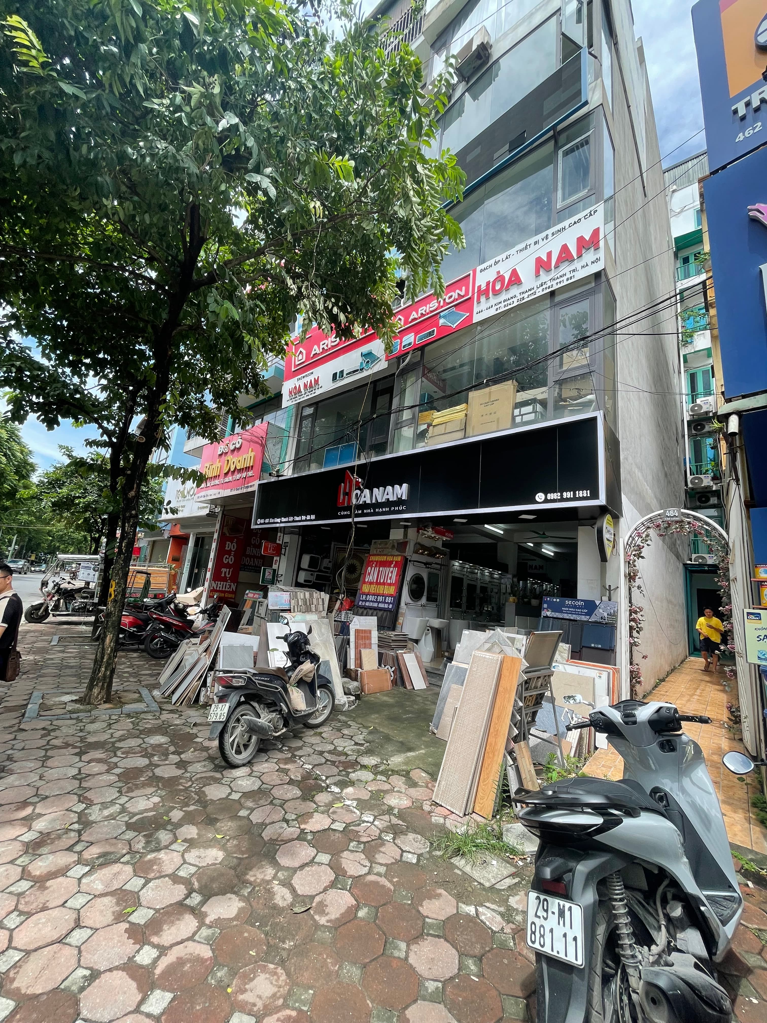 Nhà đất mặt phố, Thanh Trì, Hà Nội - 104m² giá 21.5 tỷ