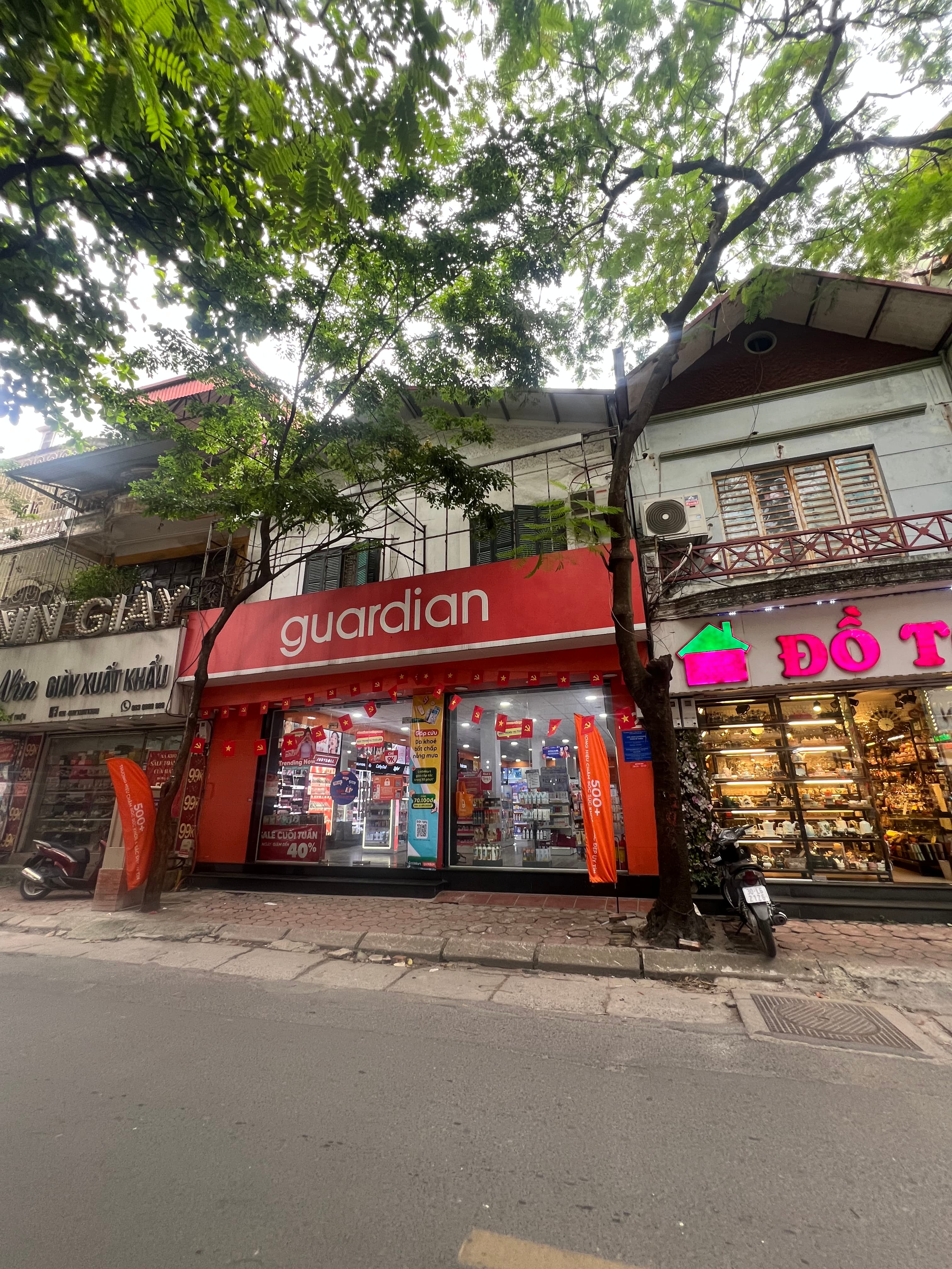 Nhà đất mặt phố, Cầu Giấy, Hà Nội - 170m² giá 98.5 tỷ