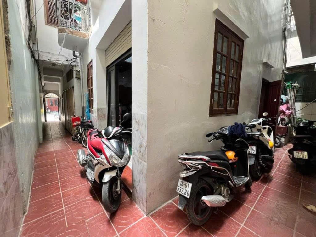 Nhà đất mặt phố, Thanh Xuân, Hà Nội - 38m² giá 13 tỷ