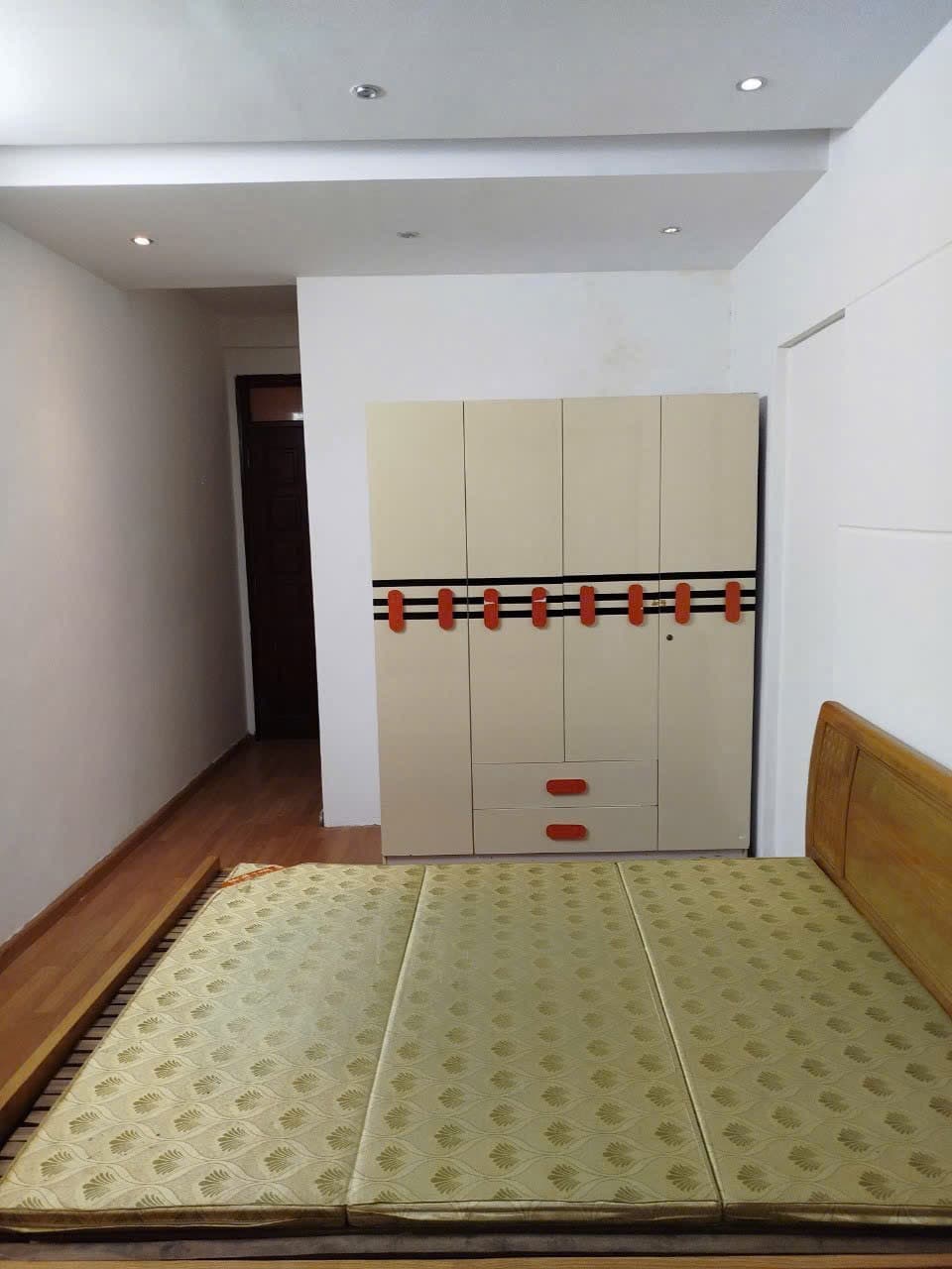 Nhà đất mặt phố, Hoàng Mai, Hà Nội - 32m² giá 7.2 tỷ