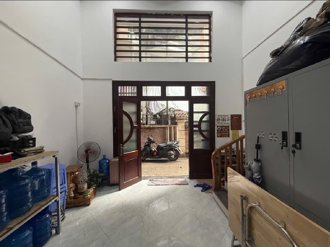 Nhà đất mặt phố, Thanh Trì, Hà Nội - 34m² giá 6.9 tỷ