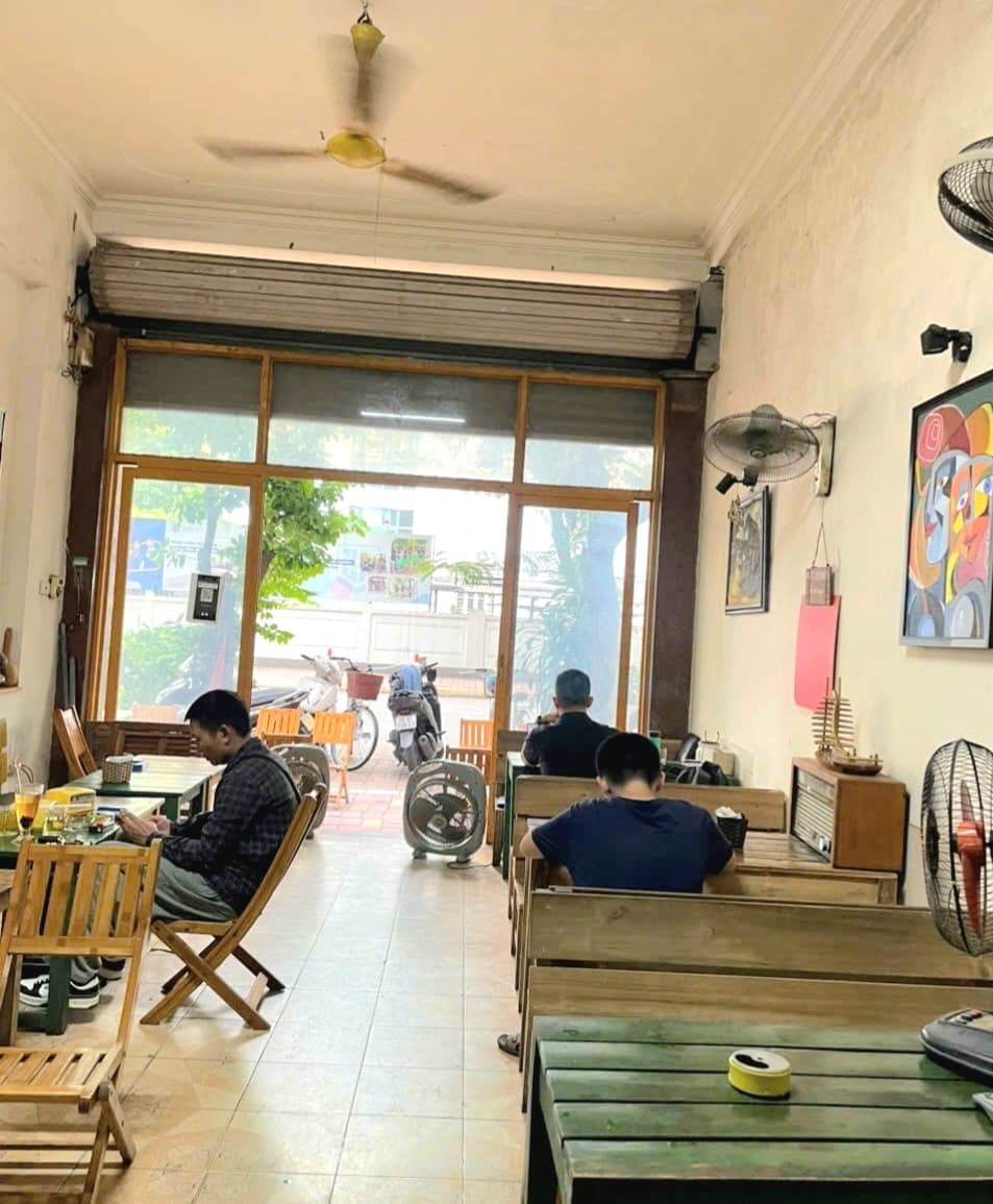 Nhà đất mặt phố, Cầu Giấy, Hà Nội - 90m² giá 85 tỷ