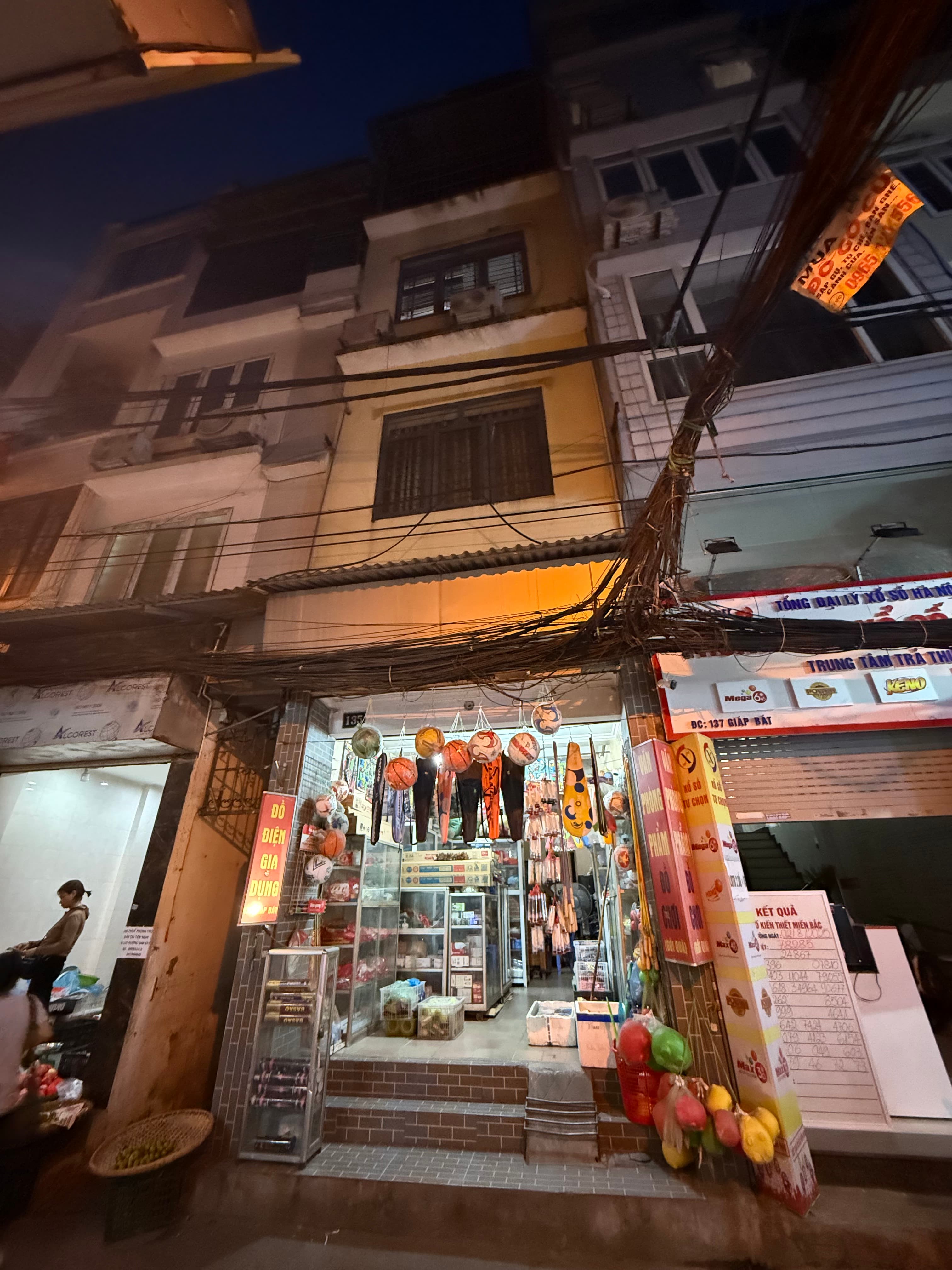 Nhà đất mặt phố, Hoàng Mai, Hà Nội - 26m² giá 14 tỷ