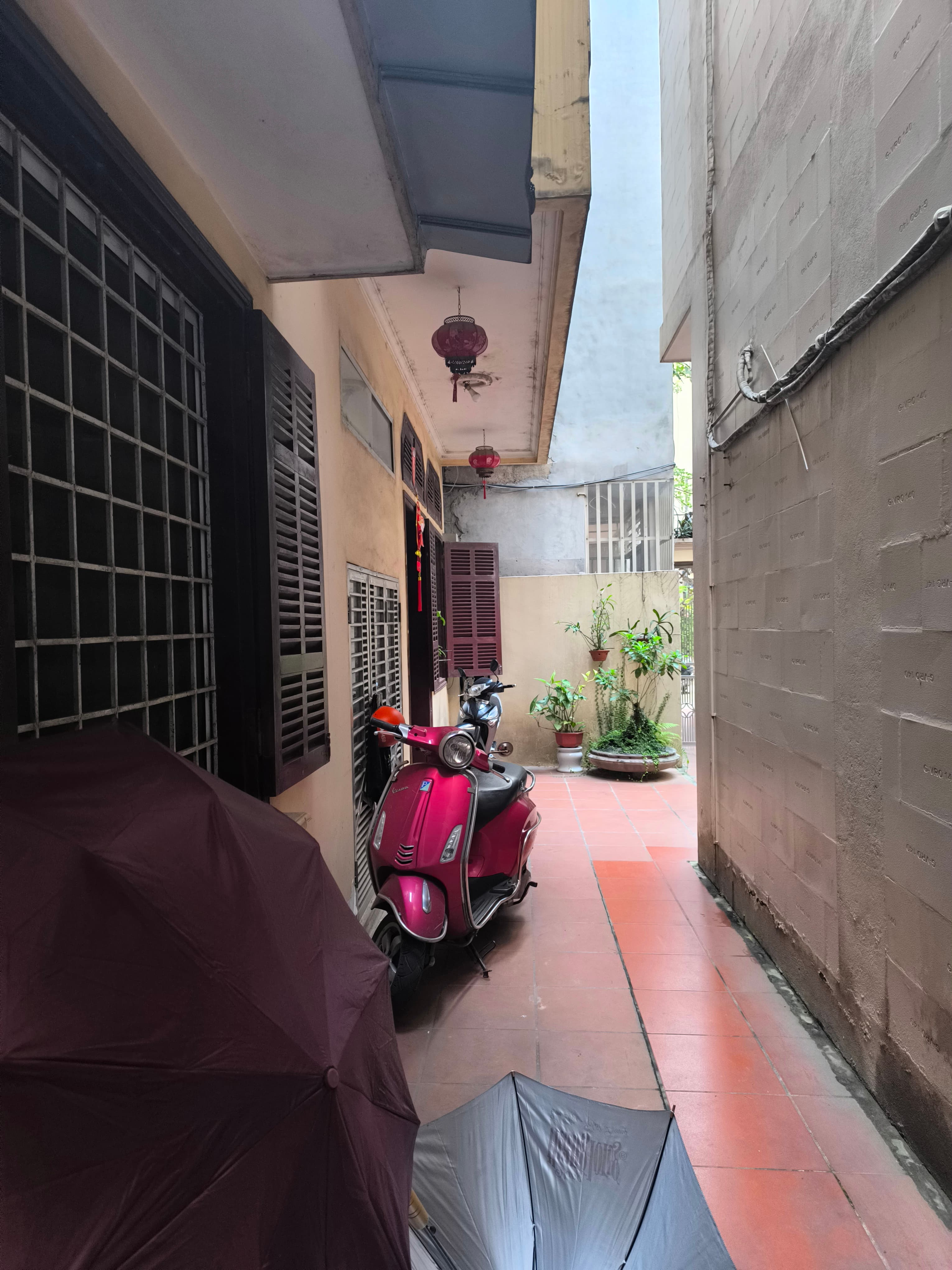 Nhà đất mặt phố, Tây Hồ, Hà Nội - 170m² giá 26 tỷ