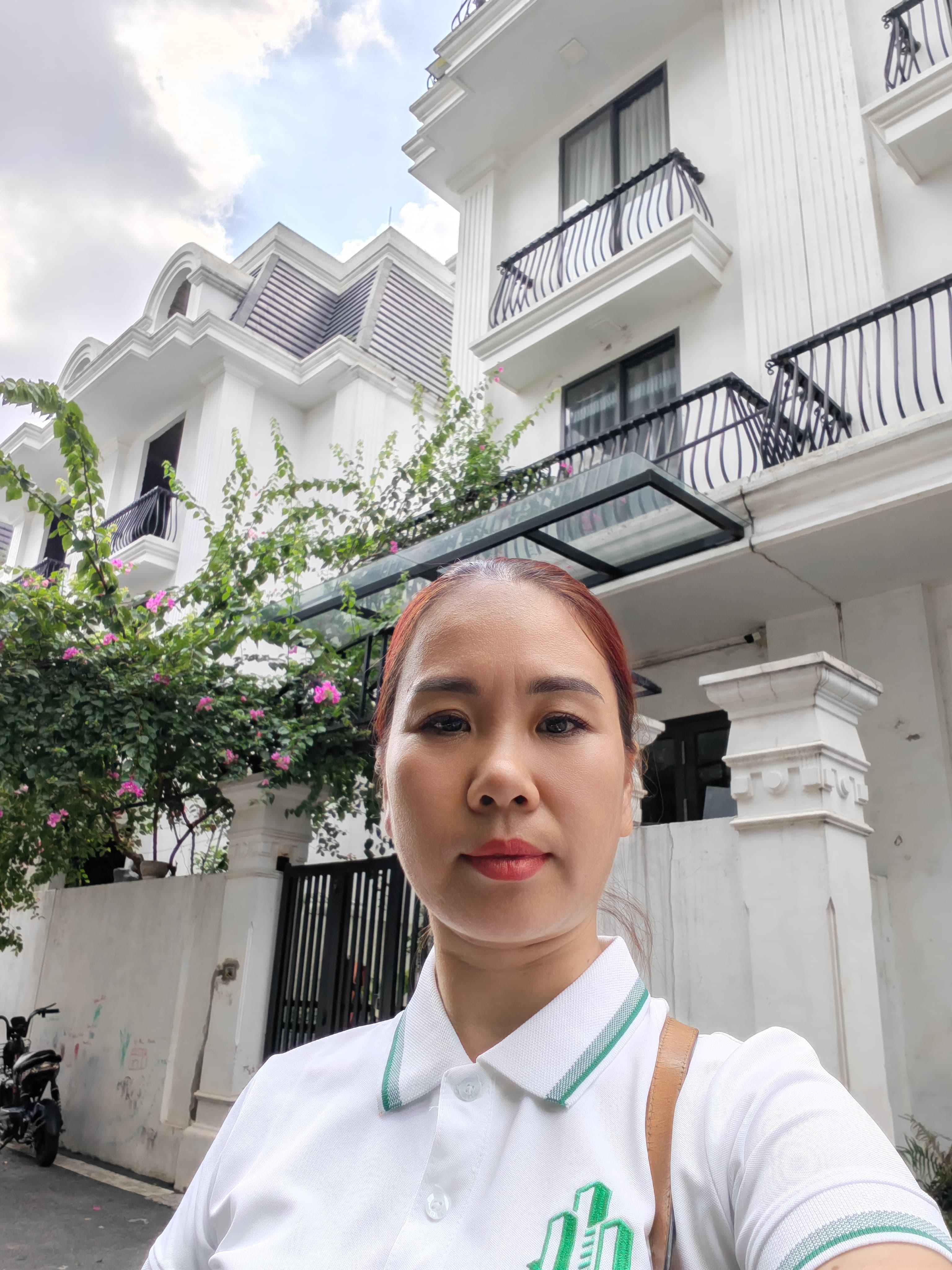 Nhà đất mặt phố, Long Biên, Hà Nội - 74m² giá 12.6 tỷ