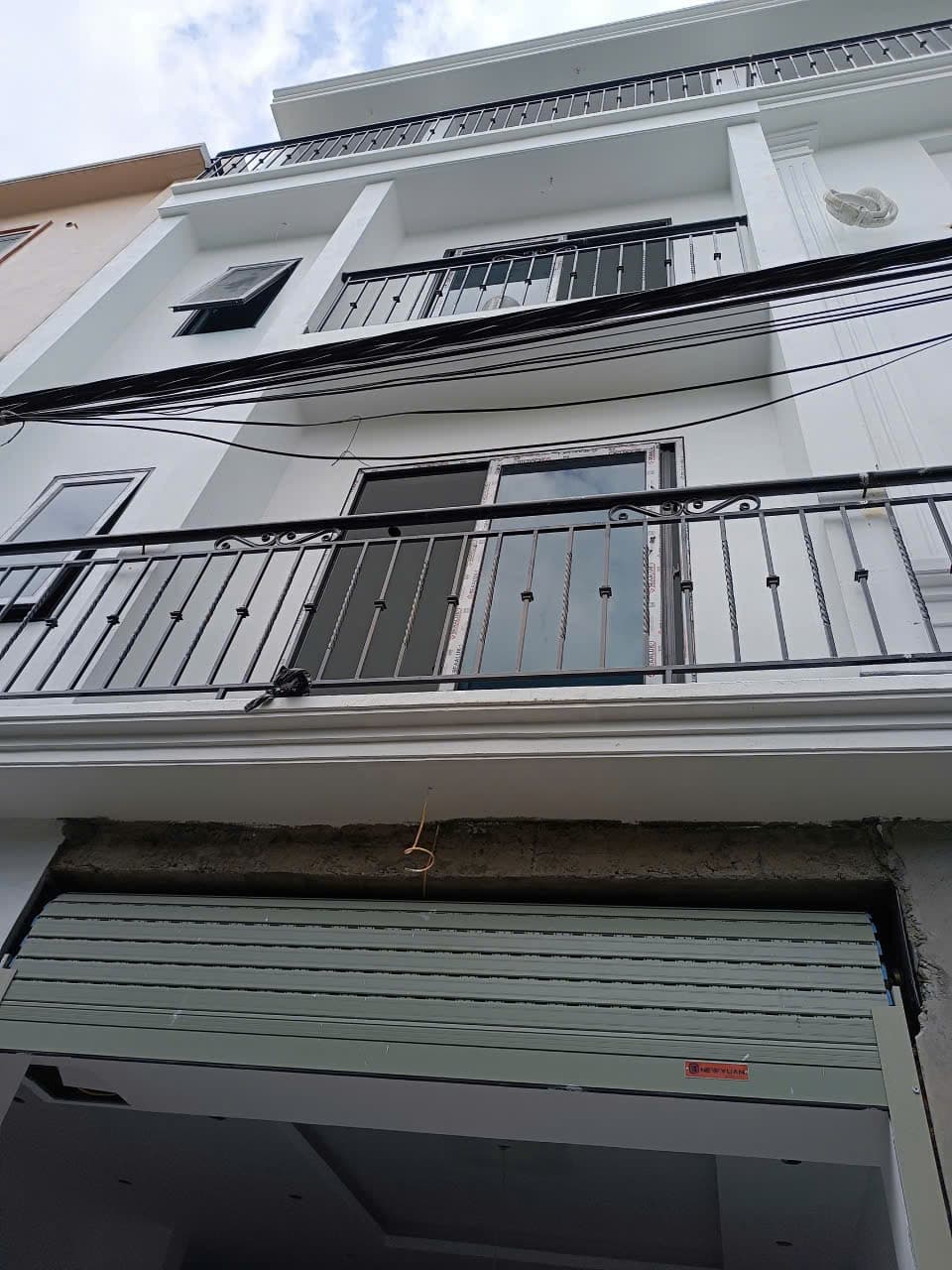 Nhà đất mặt phố Thanh Trì, Hà Nội - 43m² giá 6.15 tỷ