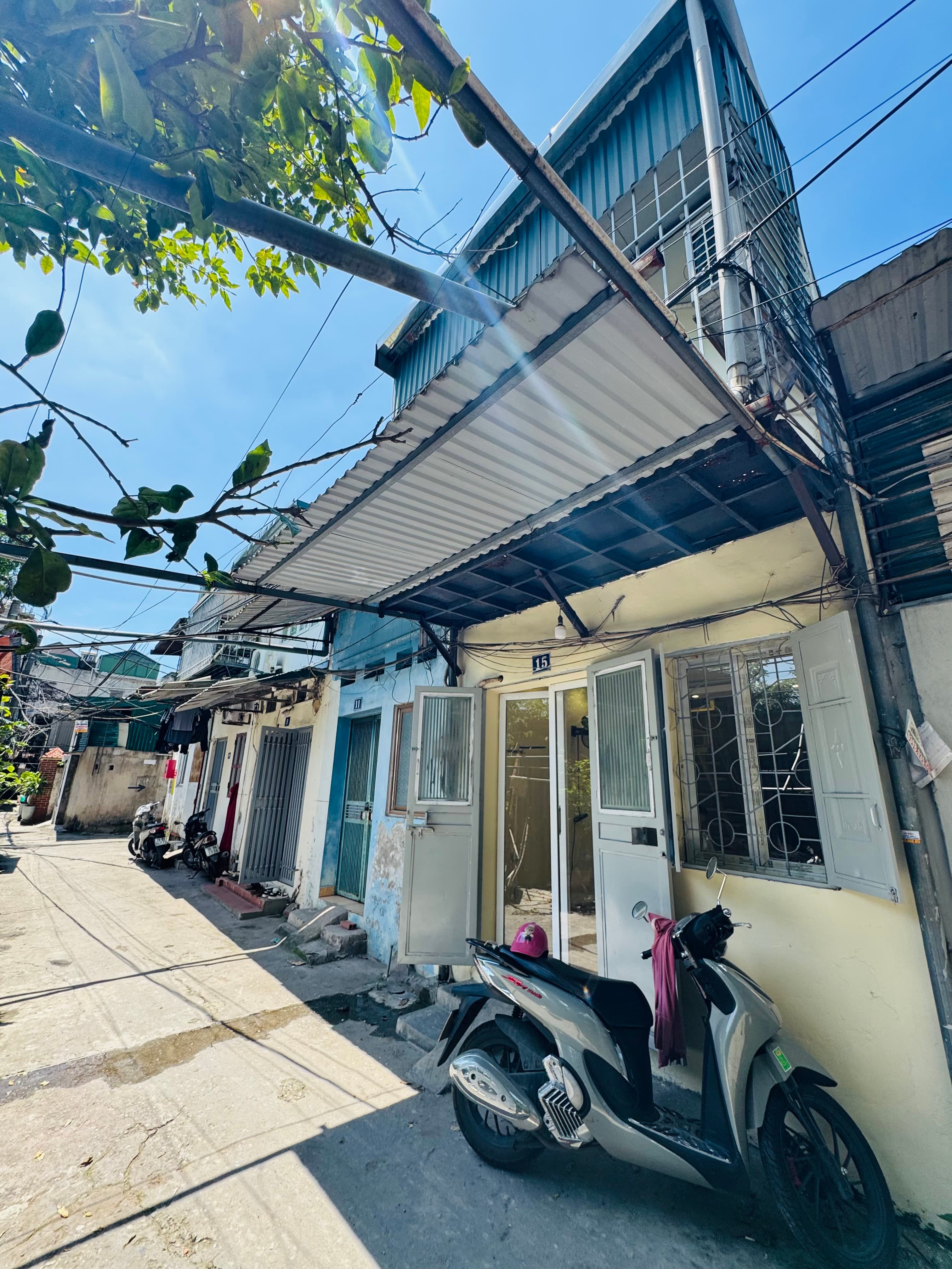 Nhà đất mặt phố, Hoàng Mai, Hà Nội - 69m² giá 2.5 tỷ