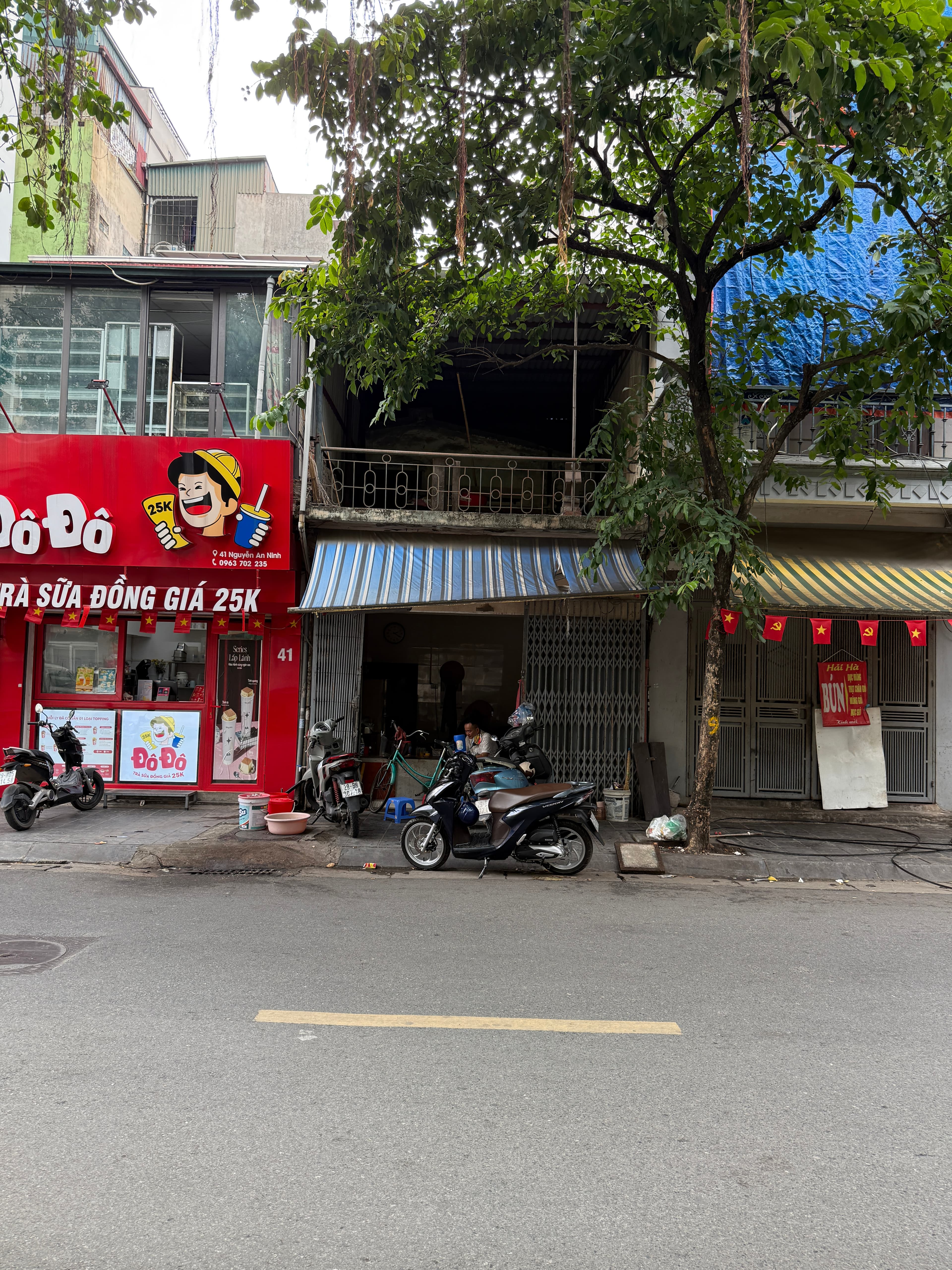 Nhà đất mặt phố, Hoàng Mai, Hà Nội - 24m² giá 14 tỷ