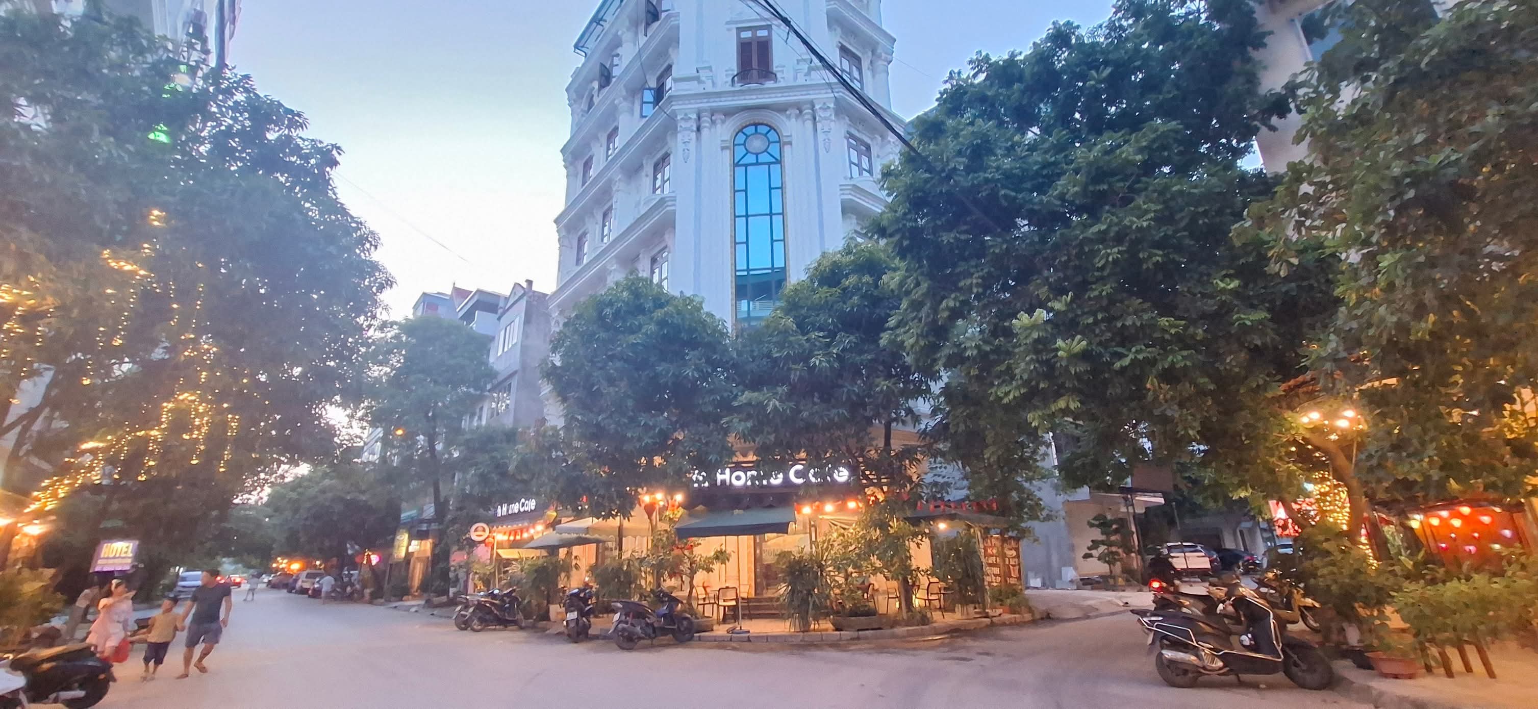 Nhà đất mặt phố, Hà Đông, Hà Nội - 65m² giá 32.8 tỷ