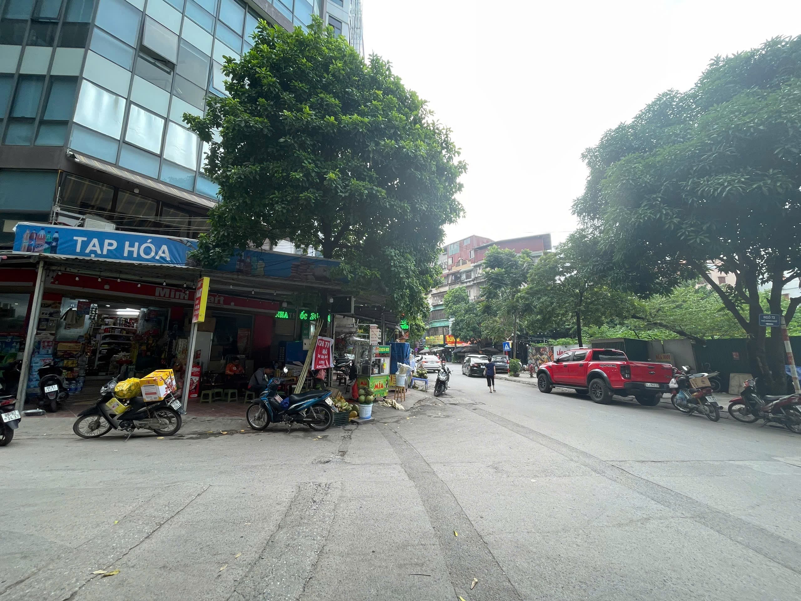 Nhà đất mặt phố, Cầu Giấy, Hà Nội - 60m² giá 53.5 tỷ
