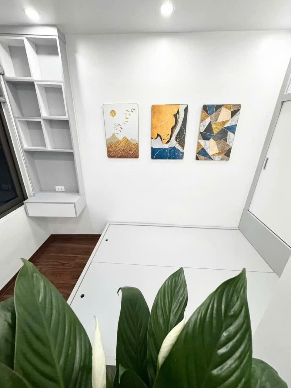 Nhà đất mặt phố, Đống Đa, Hà Nội - 12m² giá 3.59 tỷ