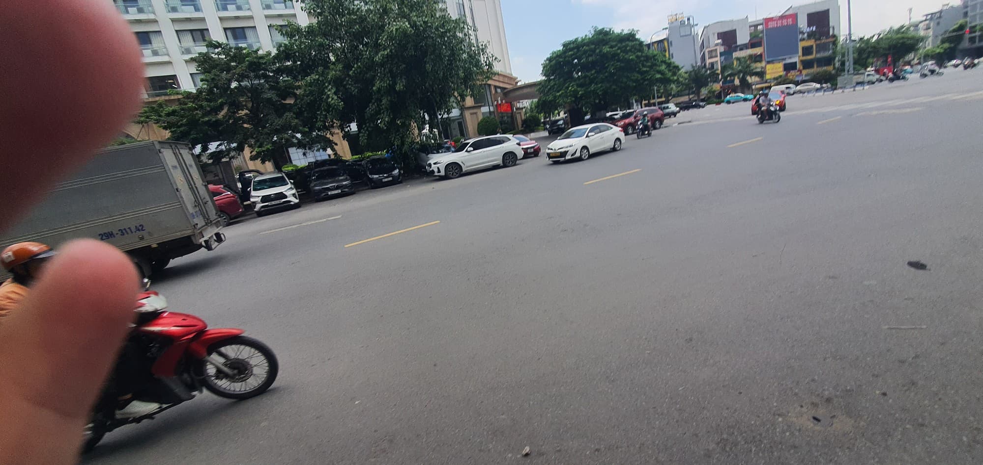 Nhà đất mặt phố, Tây Hồ, Hà Nội - 85m² giá 62 tỷ