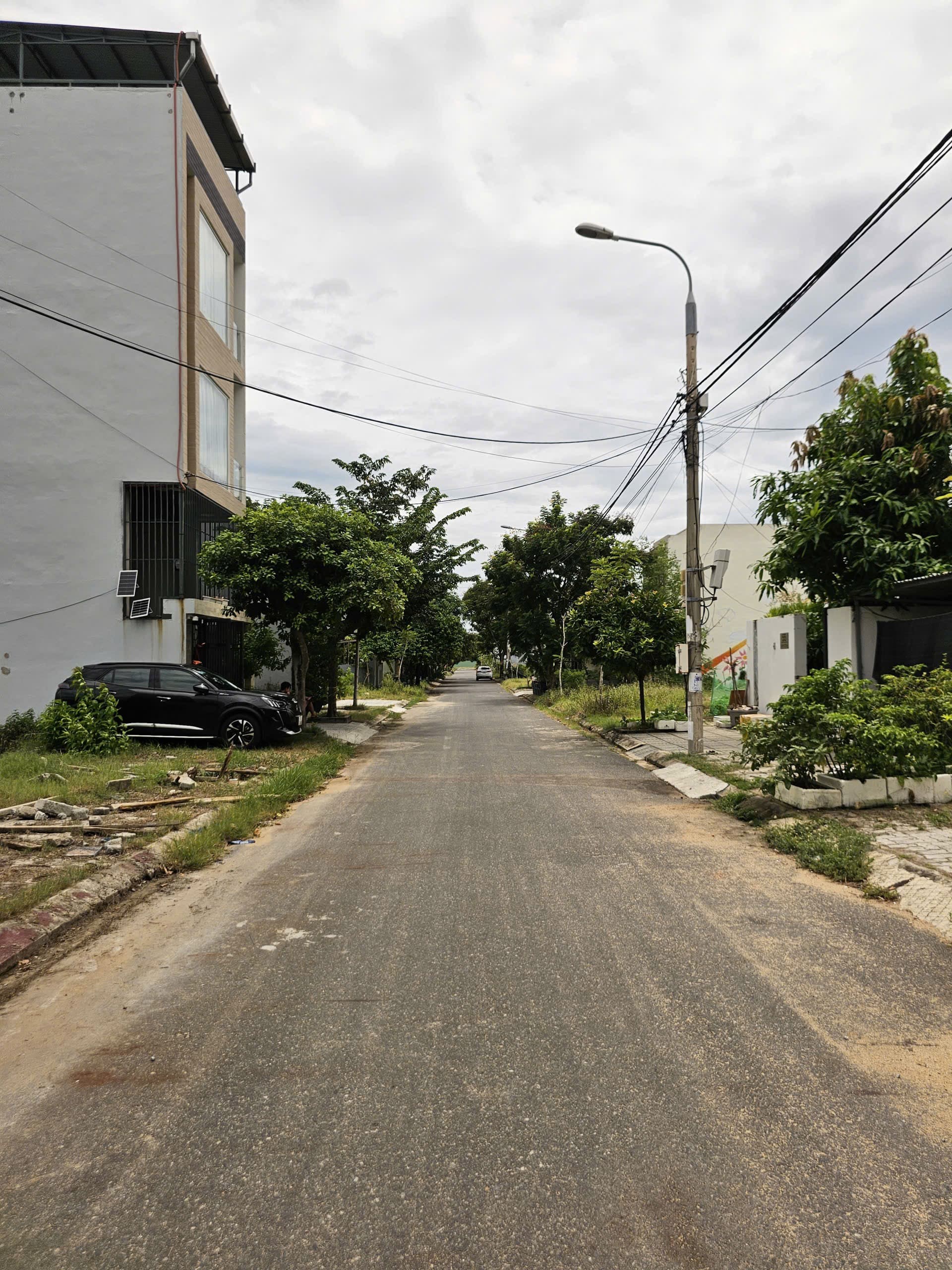Nhà đất mặt phố, Ngũ Hành Sơn, Đà Nẵng - 250m² giá 15.9 tỷ