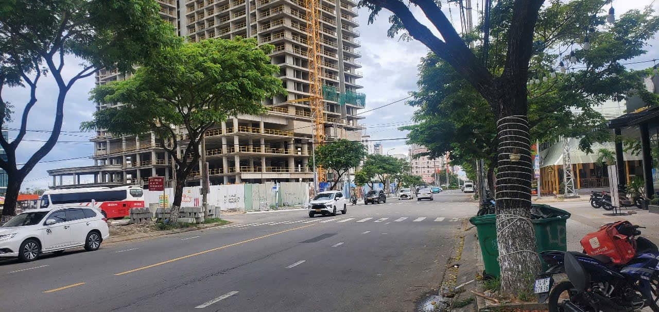 Nhà đất mặt phố, Sơn Trà, Đà Nẵng - 120m² giá 37.5 tỷ