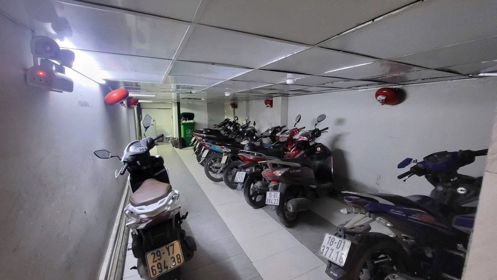 Nhà đất mặt phố, Đống Đa, Hà Nội - 85m² giá 16.5 tỷ