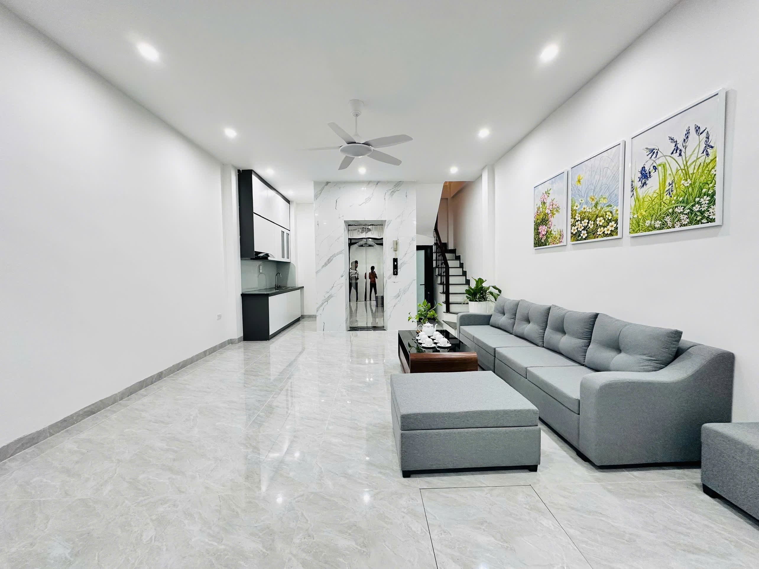 Nhà đất mặt phố, Ba Đình, Hà Nội - 39m² giá 11.7 tỷ