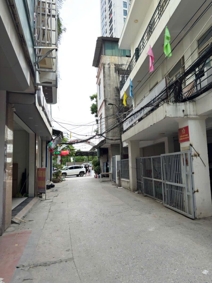 Nhà đất mặt phố, Nam Từ Liêm, Hà Nội - 39.5m² giá 10.6 tỷ