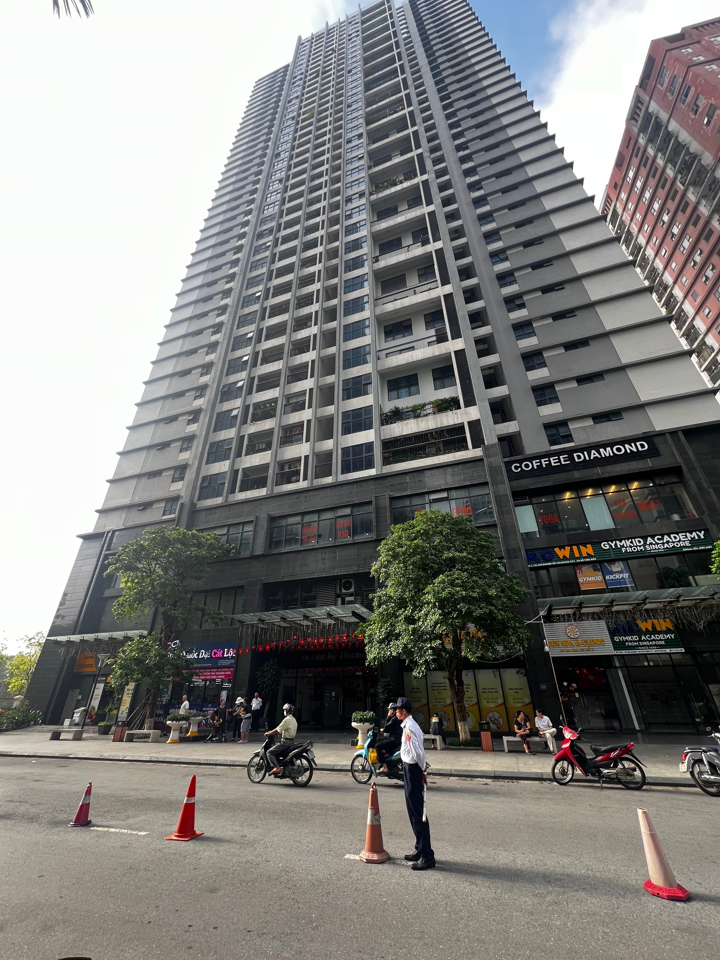 Căn hộ Diamond Building -, - 139m² giá 13.8 tỷ