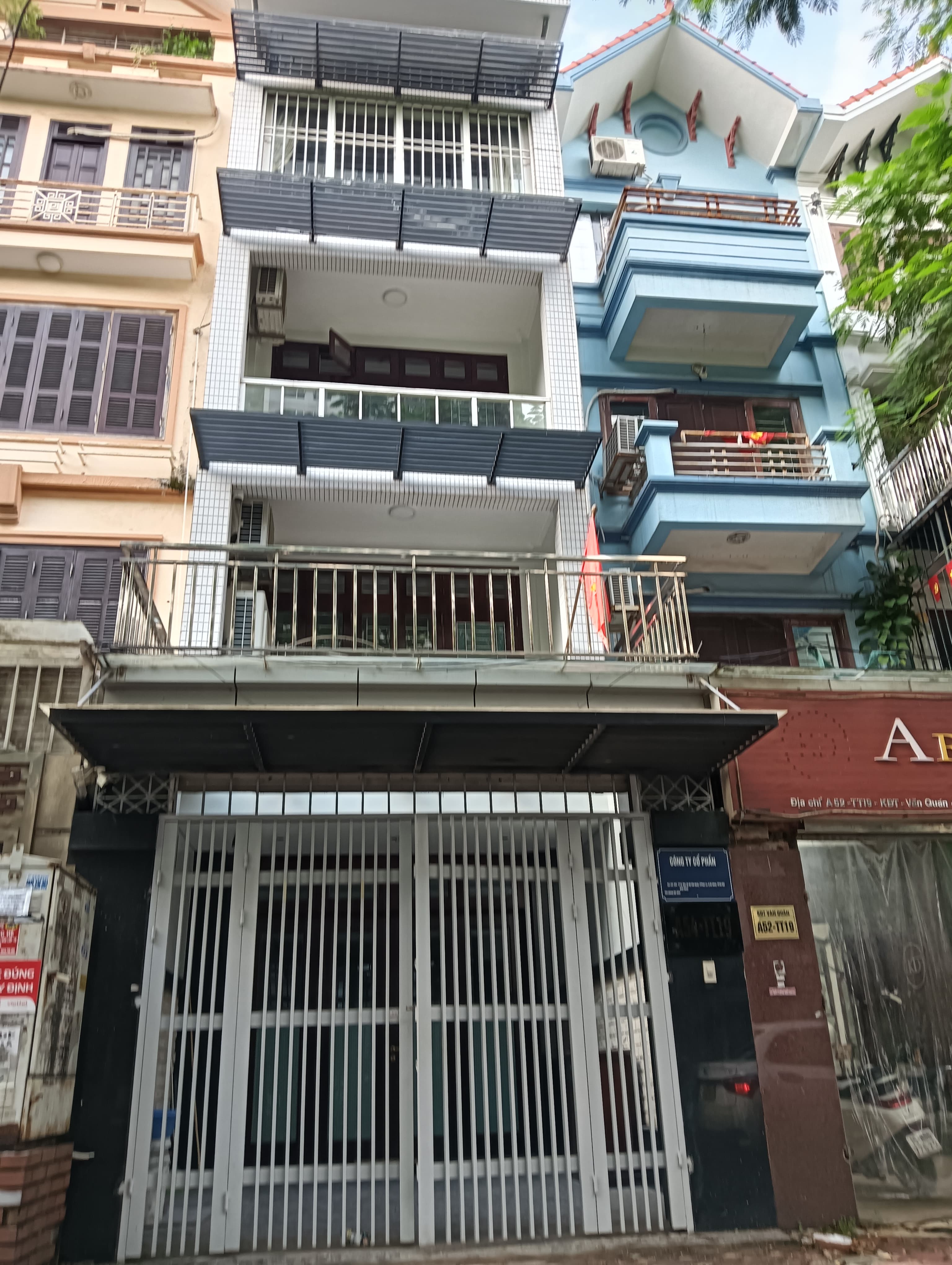 Nhà đất mặt phố, Hà Đông, Hà Nội - 99m² giá 31.5 tỷ