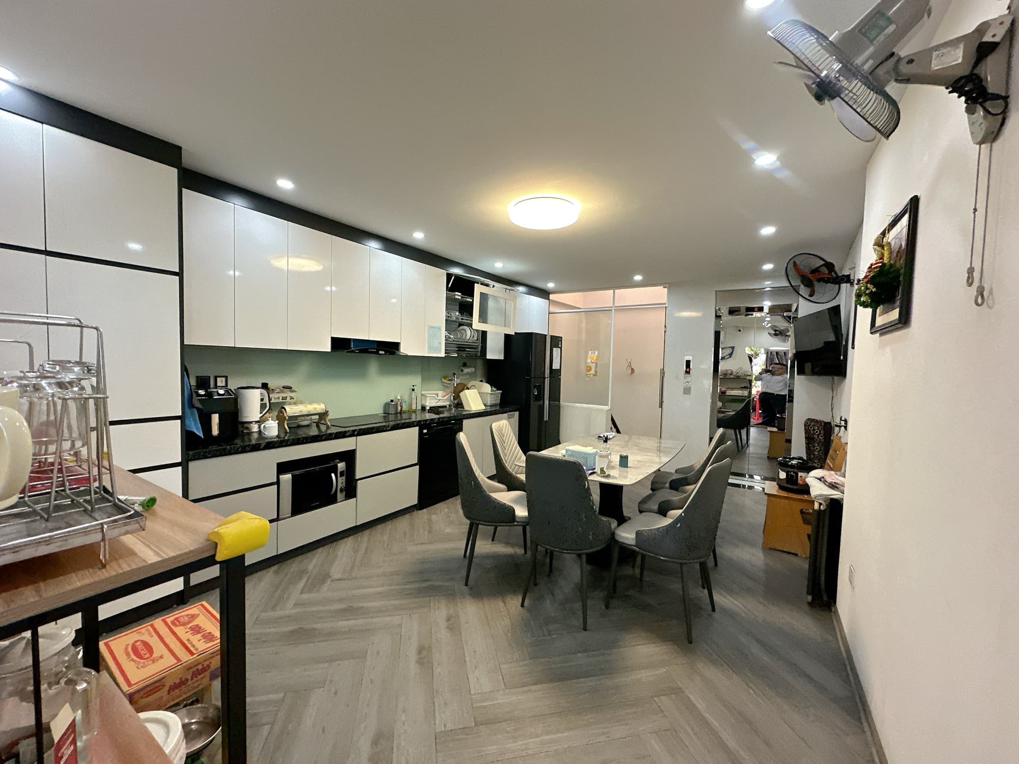 Nhà đất mặt phố, Hoàng Mai, Hà Nội - 73m² giá 24.9 tỷ