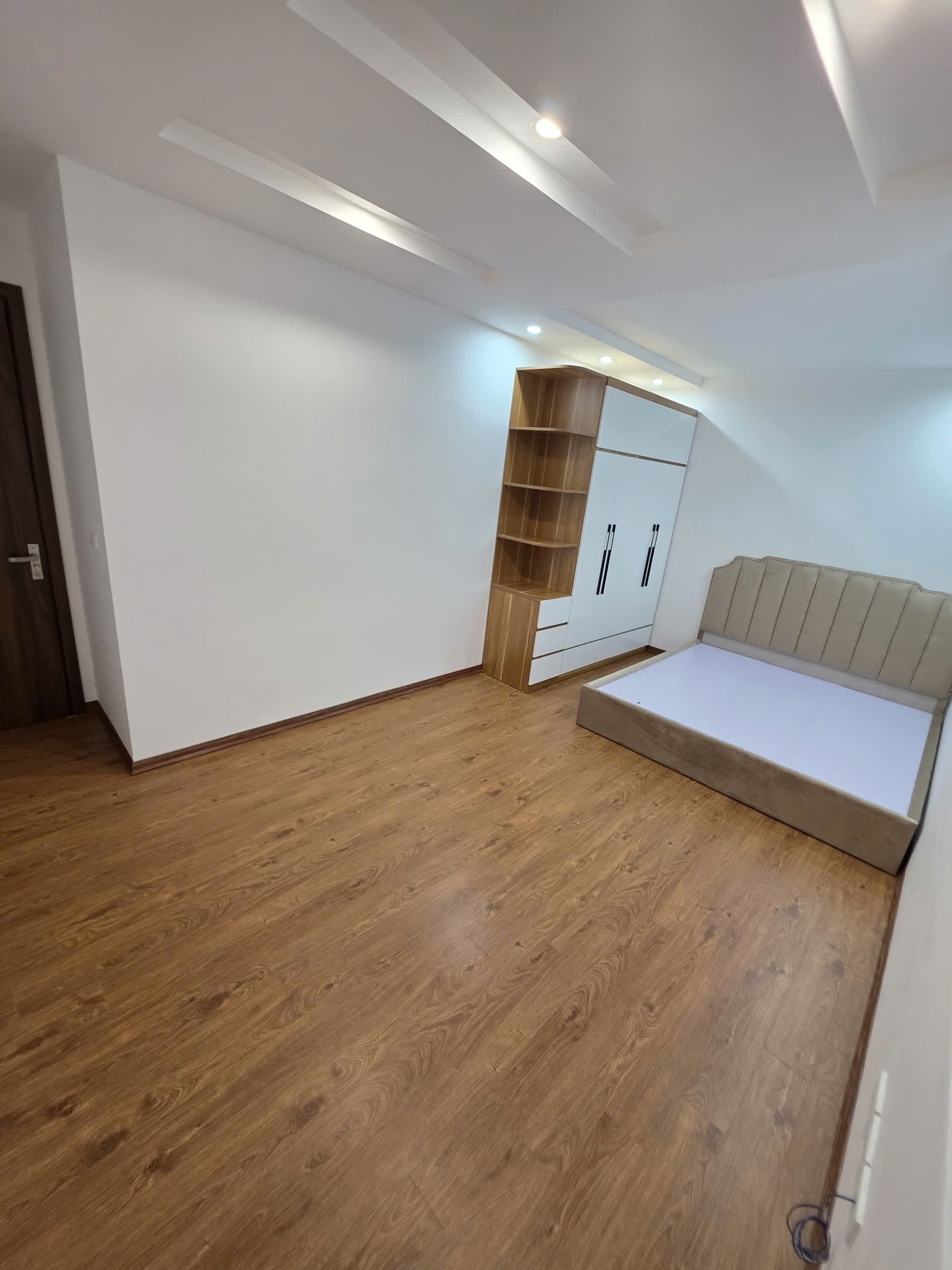 Căn hộ mặt phố, Hà Đông, Hà Nội - 151m² giá 7.6 tỷ