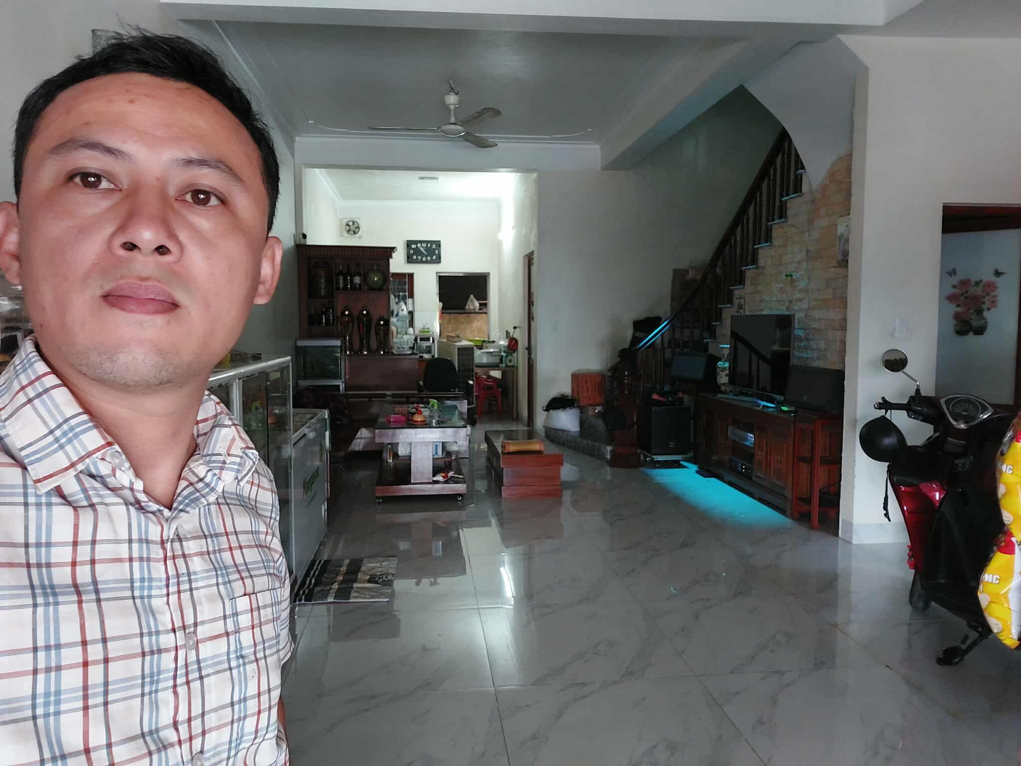 Nhà đất mặt phố, Long Biên, Hà Nội - 90m² giá 25.5 tỷ