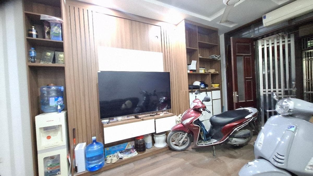 Nhà đất mặt phố, Nam Từ Liêm, Hà Nội - 36m² giá 11.2 tỷ