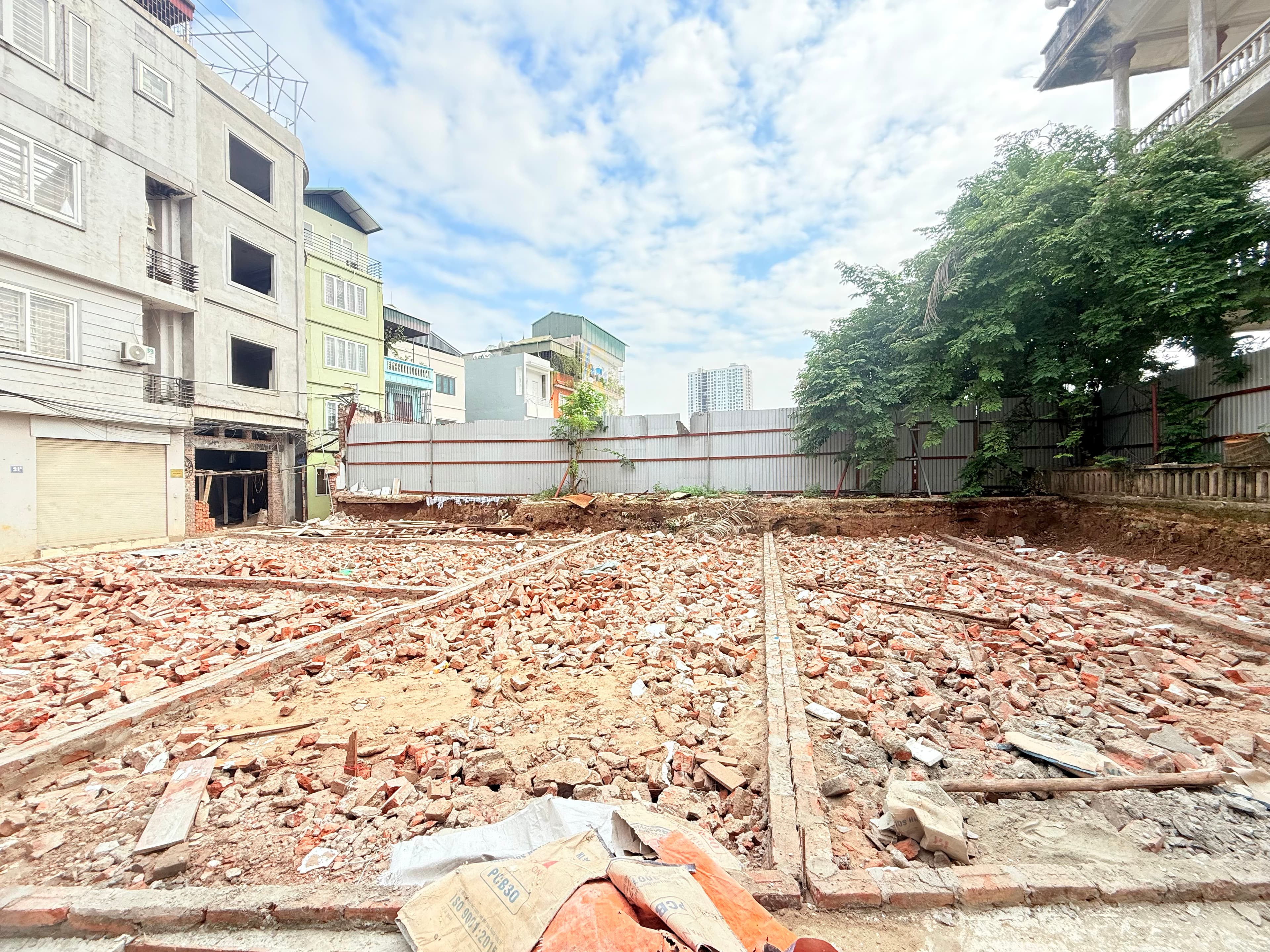 Nhà đất mặt phố, Thanh Trì, Hà Nội - 50m² giá 7.2 tỷ