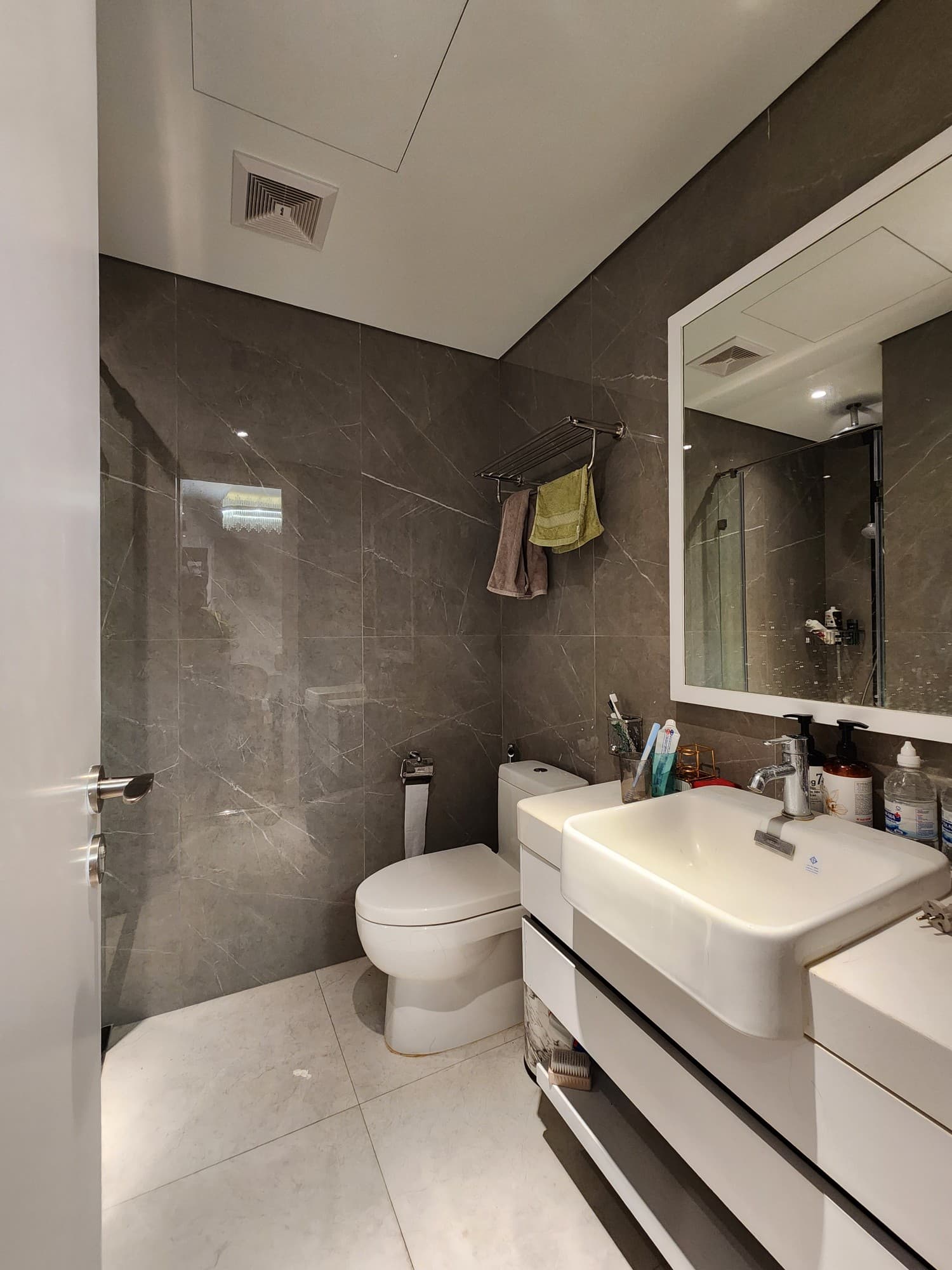 Căn hộ mặt phố, Đống Đa, Hà Nội - 64m² giá 11.2 tỷ