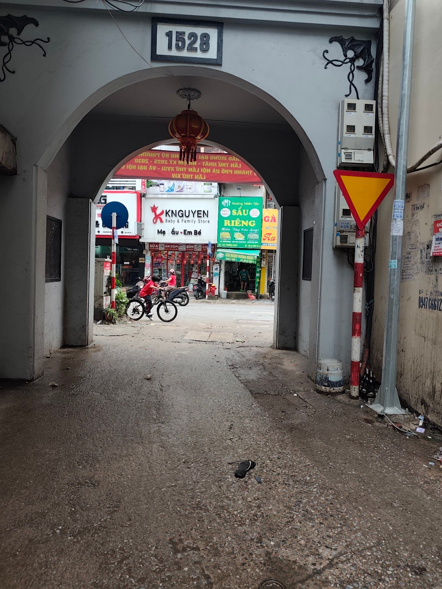 Nhà đất mặt phố, Hoàng Mai, Hà Nội - 46m² giá 10.5 tỷ