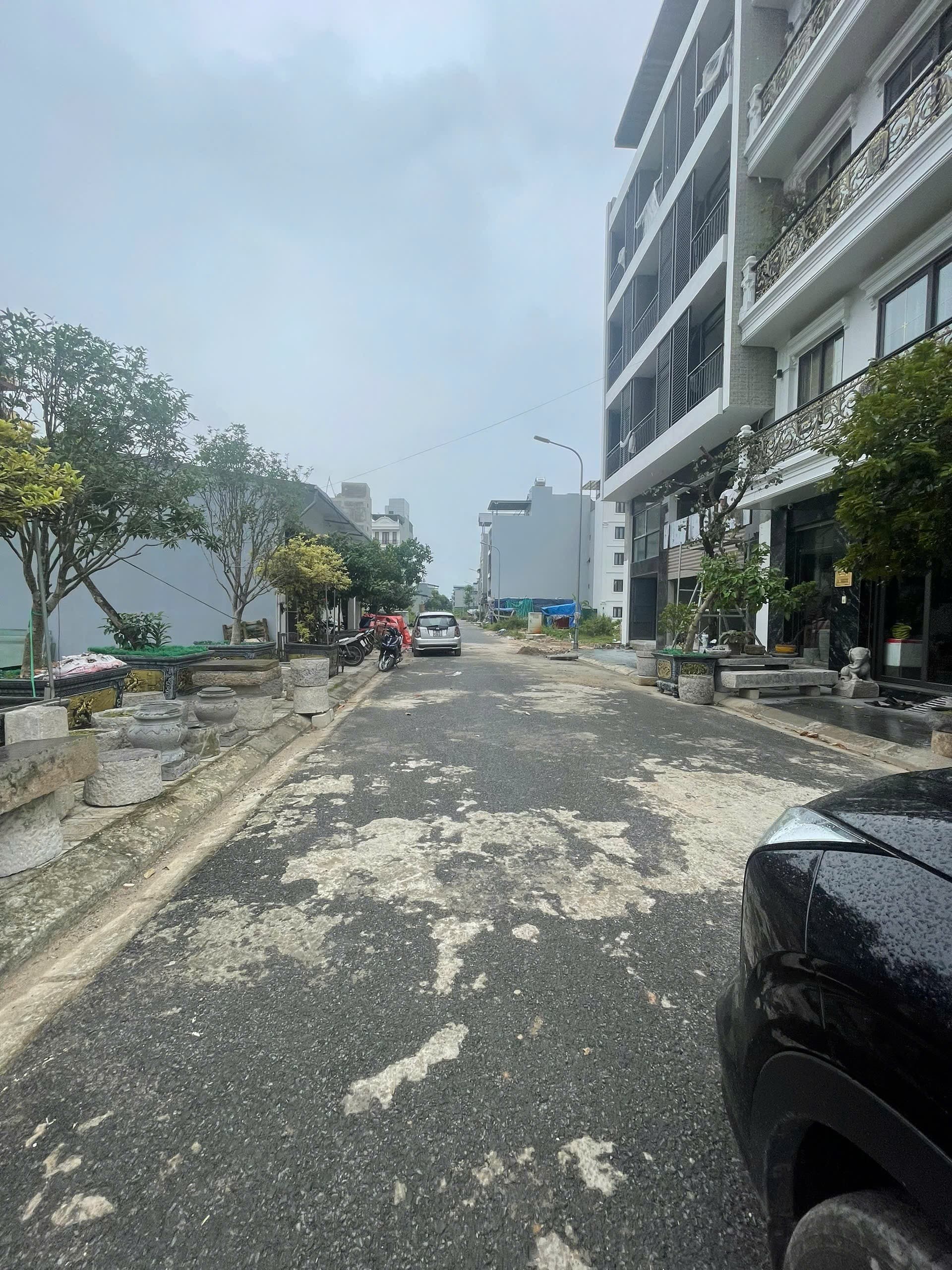 Nhà đất mặt phố, Hoài Đức, Hà Nội - 156m² giá 26.1 tỷ