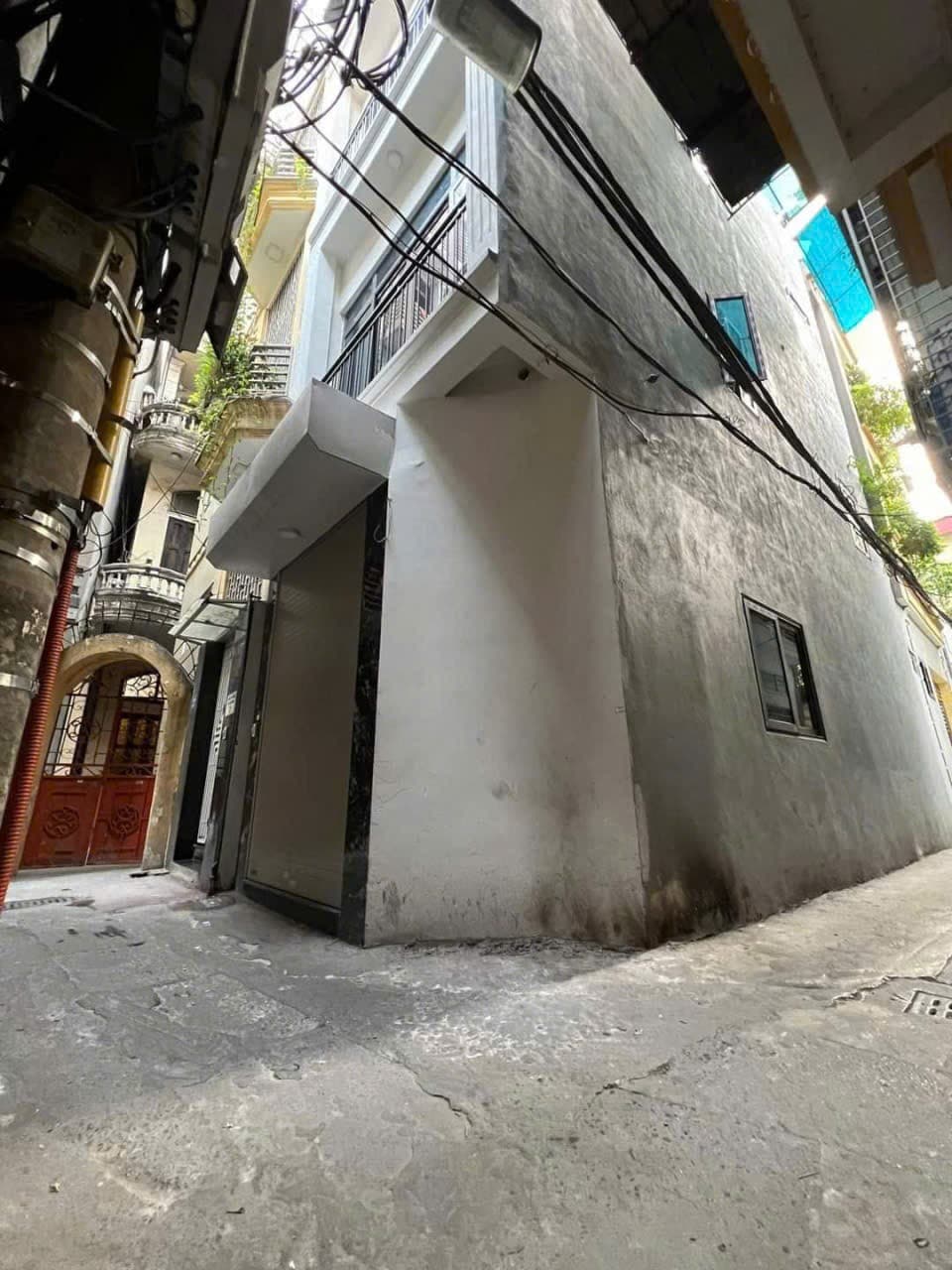 Nhà đất mặt phố, Thanh Xuân, Hà Nội - 29m² giá 9.8 tỷ