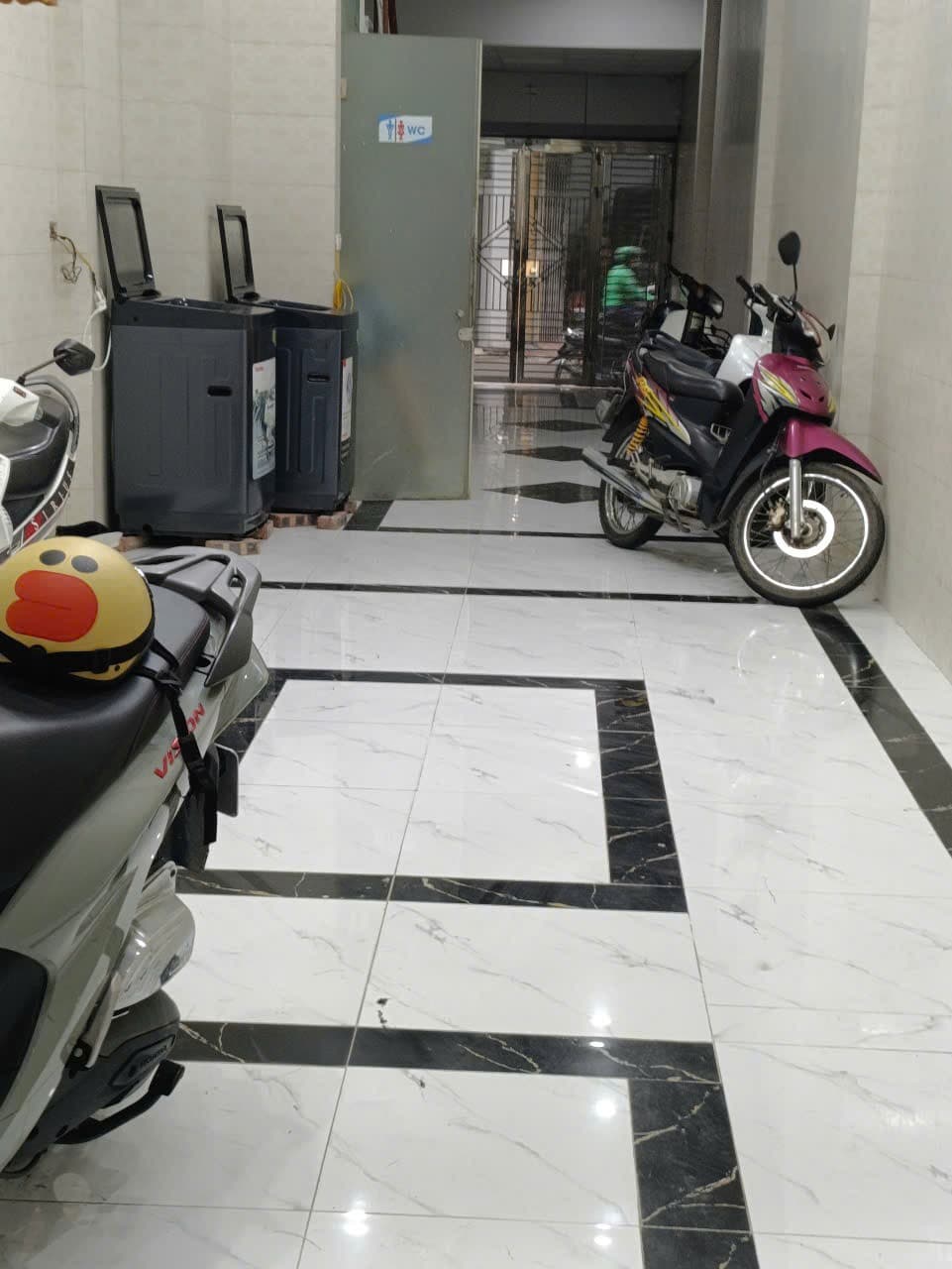 Nhà đất mặt phố, Hoàng Mai, Hà Nội - 70.2m² giá 25.9 tỷ