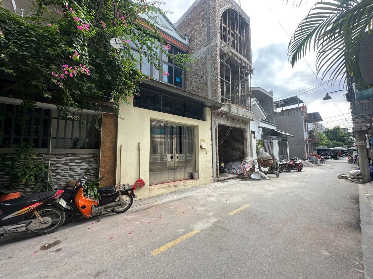 Nhà đất mặt phố Đông Anh, Hà Nội - 66.6m² giá 7.9 tỷ
