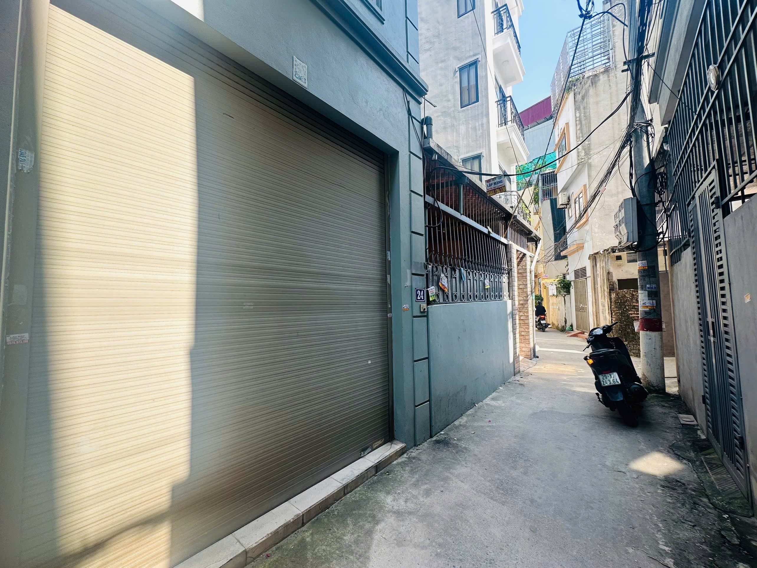 Nhà đất mặt phố, Hoàng Mai, Hà Nội - 50m² giá 8.9 tỷ